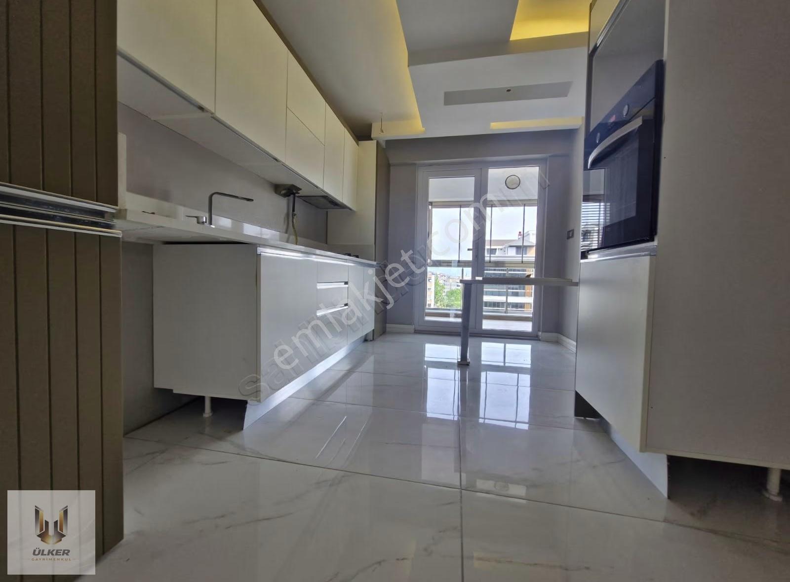 Ülker'den Ful Sosyal Donatılı 2+1 Kiralık Lüks Daire - Görsel 12