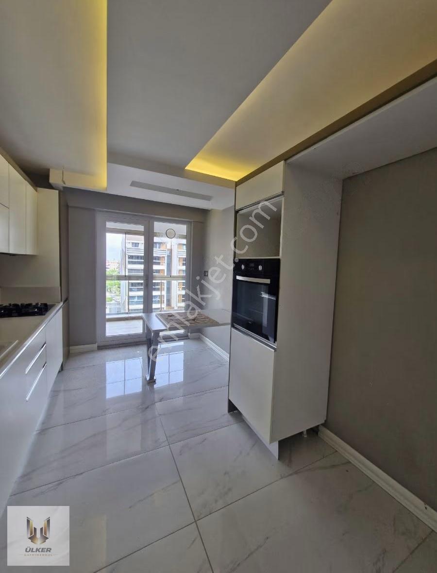 Ülker'den Ful Sosyal Donatılı 2+1 Kiralık Lüks Daire - Görsel 13