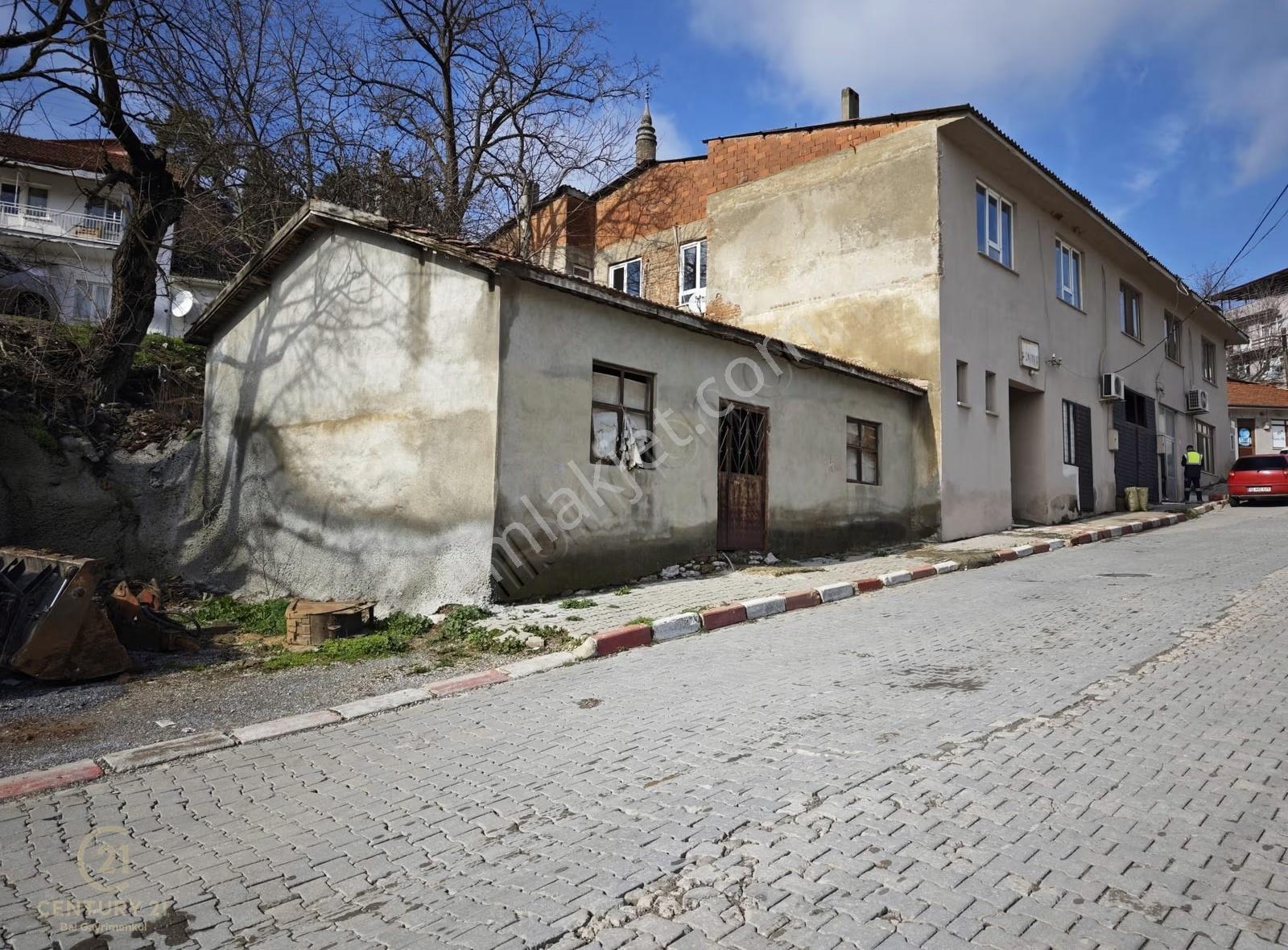 Centruy 21 Bal'dan Balya Enverpaşa Mah. Satılık Ahır Ve Arsa - Görsel 6