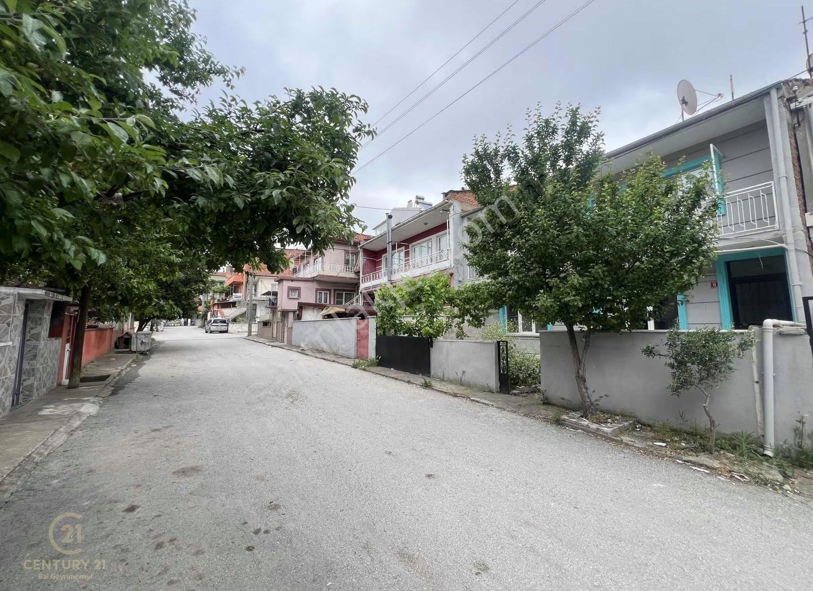 Maltepe Mah. Bahçeli İçi Yenilenmiş Kiralık 2+1 Daire - Görsel 17