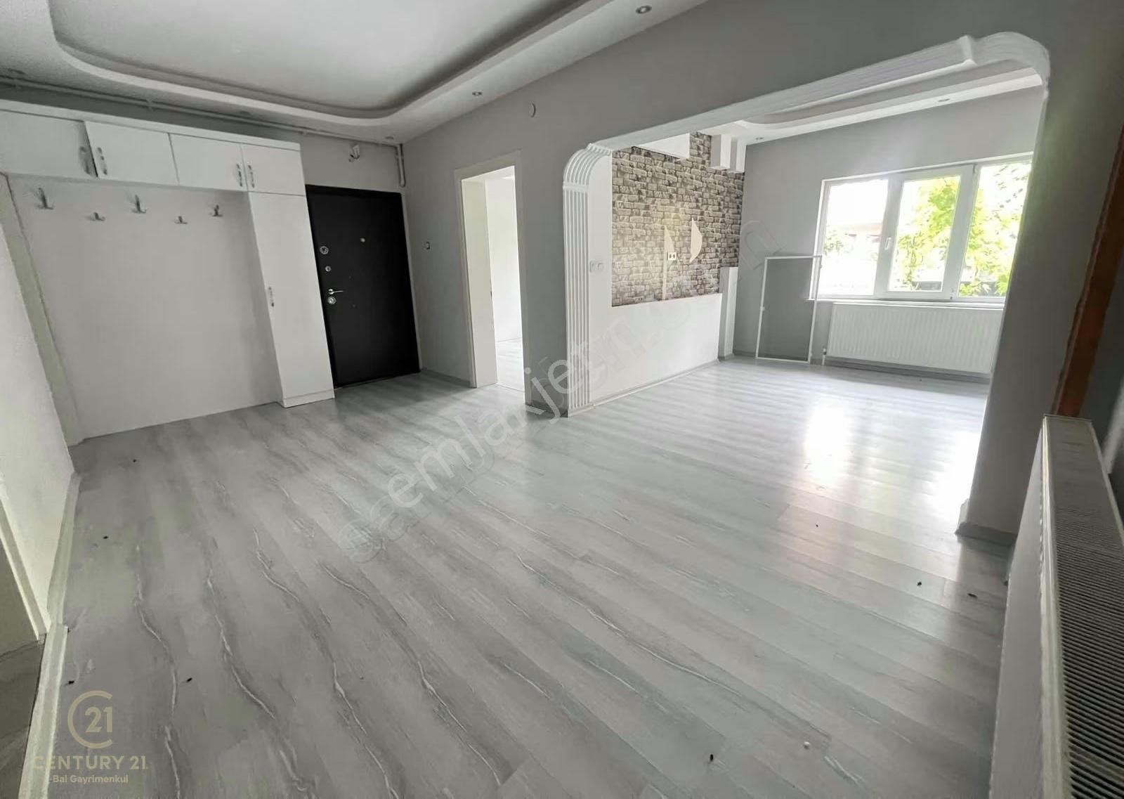 Maltepe Mah. Bahçeli İçi Yenilenmiş Kiralık 2+1 Daire - Görsel 9