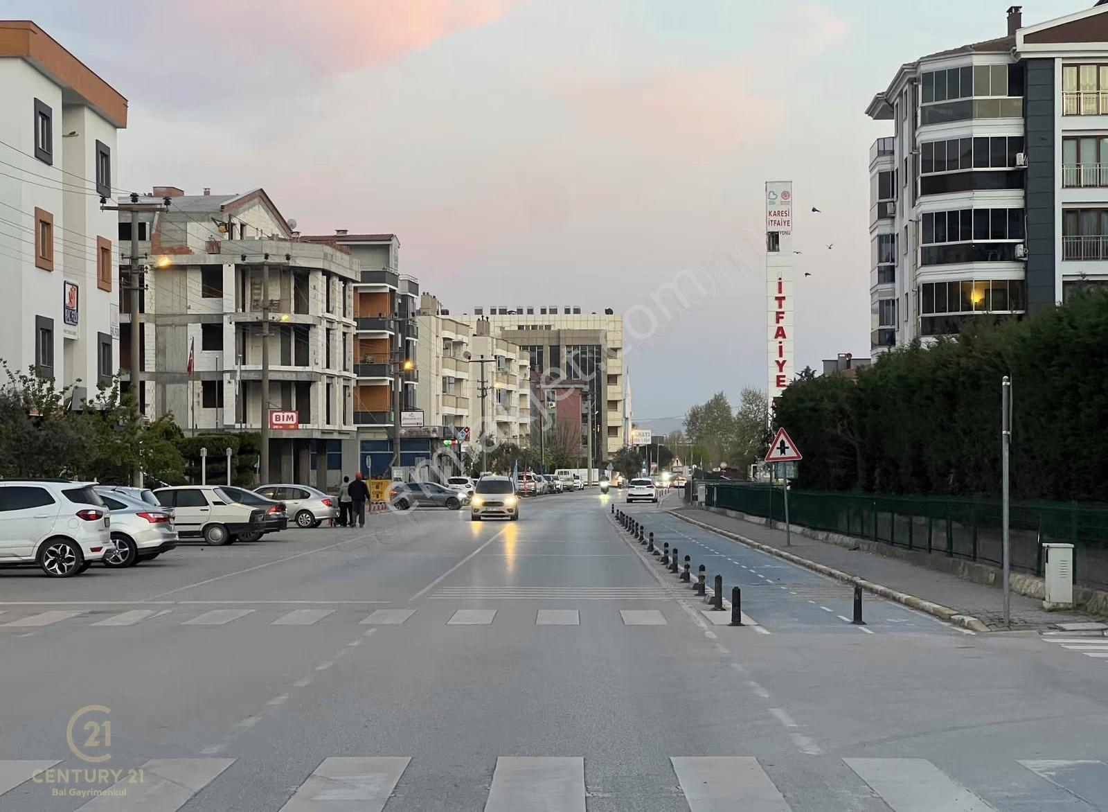 Paşaalanı Sabri Uğur Cd.üzeri Yatırımlık 245 M2 Satılık İş Yeri - Görsel 5