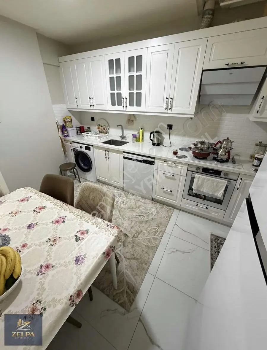 Karadeniz Mahallesi 95 M² Full Tadilatlı Lüks 2+1 Satılık Daire