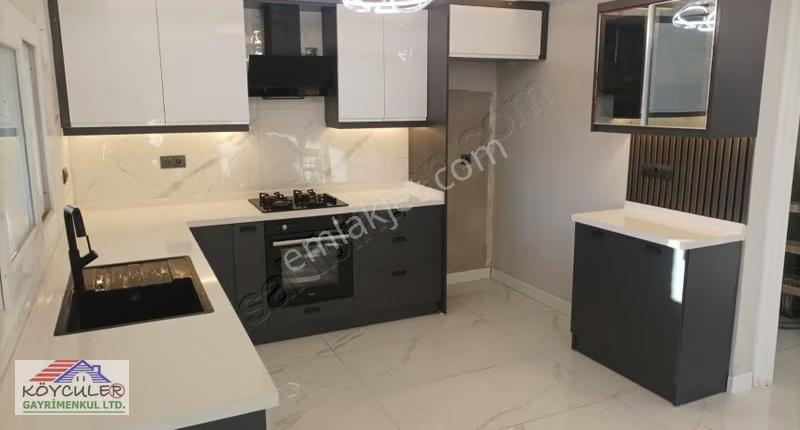 Seferihisar Cumhuriyet Mahallesi Denize 50 Metre Bahçeli Villa
