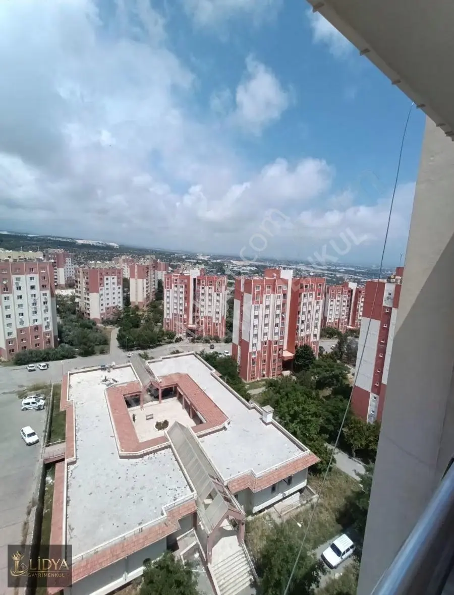 Muhteşem Manzaralı Satılık 2+1 Daire