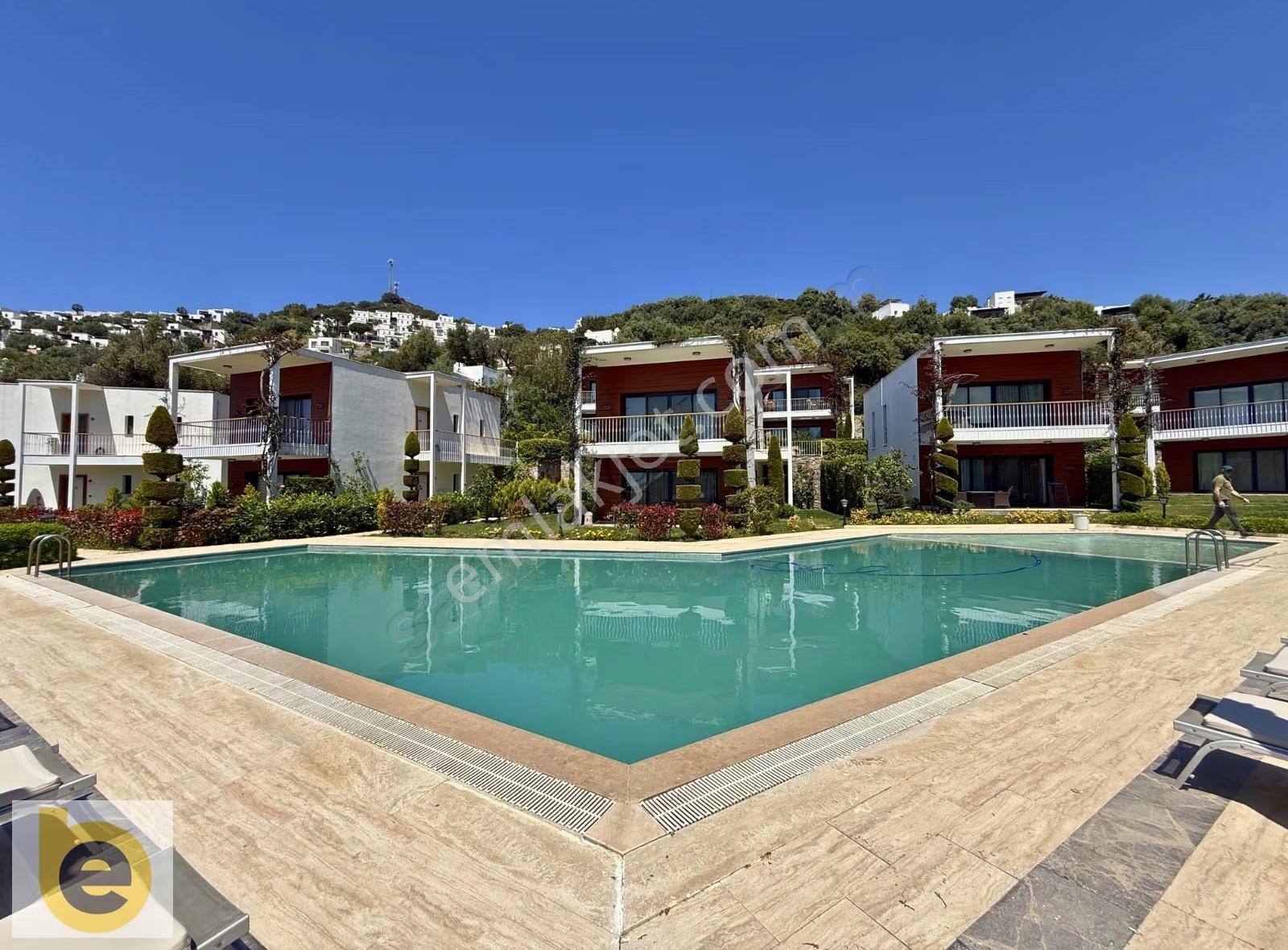 Plaja 4 Dk Yürüme Mesafesinde Deniz Manzaralı 2+1 Satılık Daire - Görsel 14