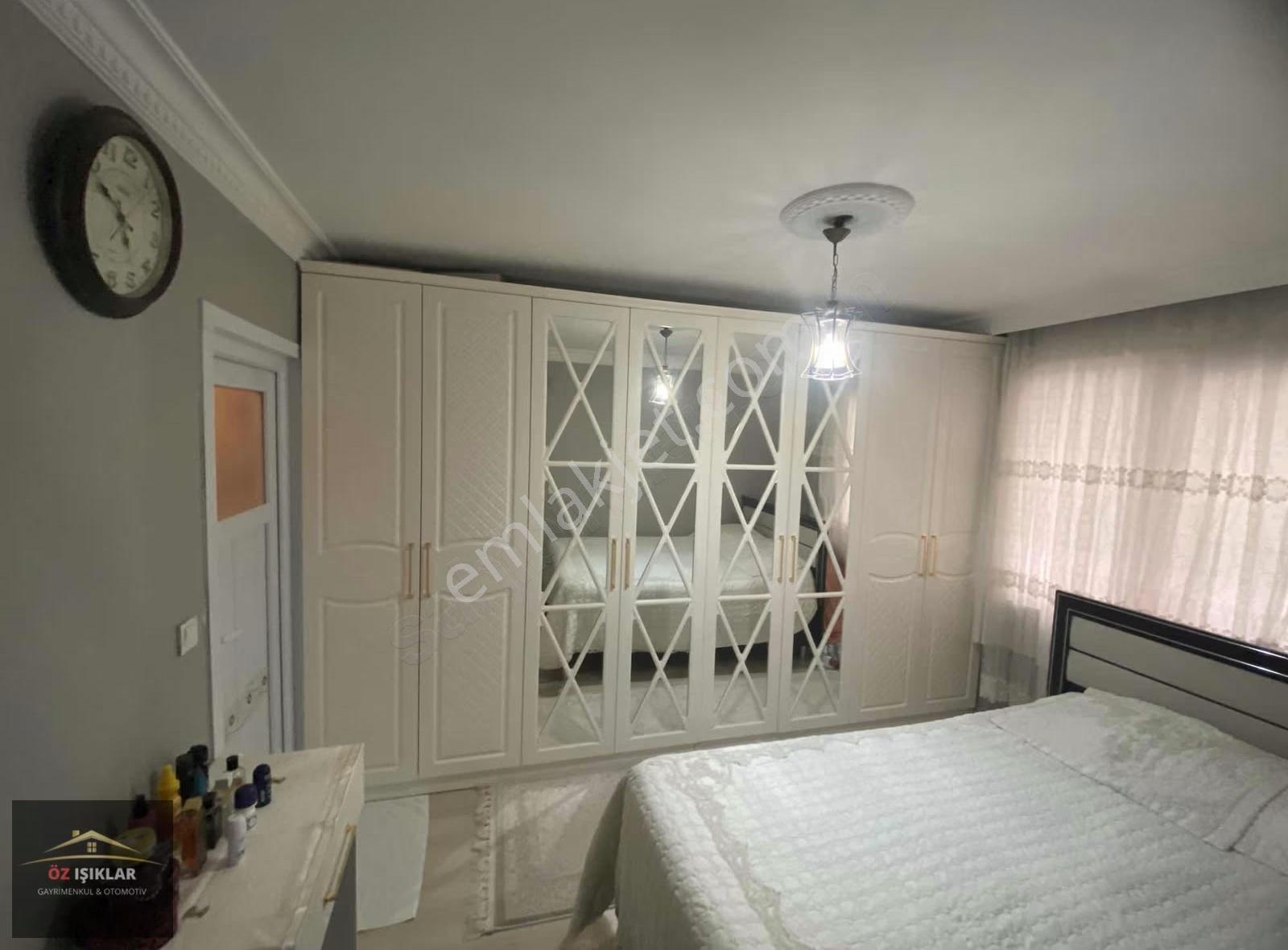 Öz Işıklardan Satılık Esentepede 110 M2 / 2+1 / 7 Yıllık 1.kat - Görsel 15