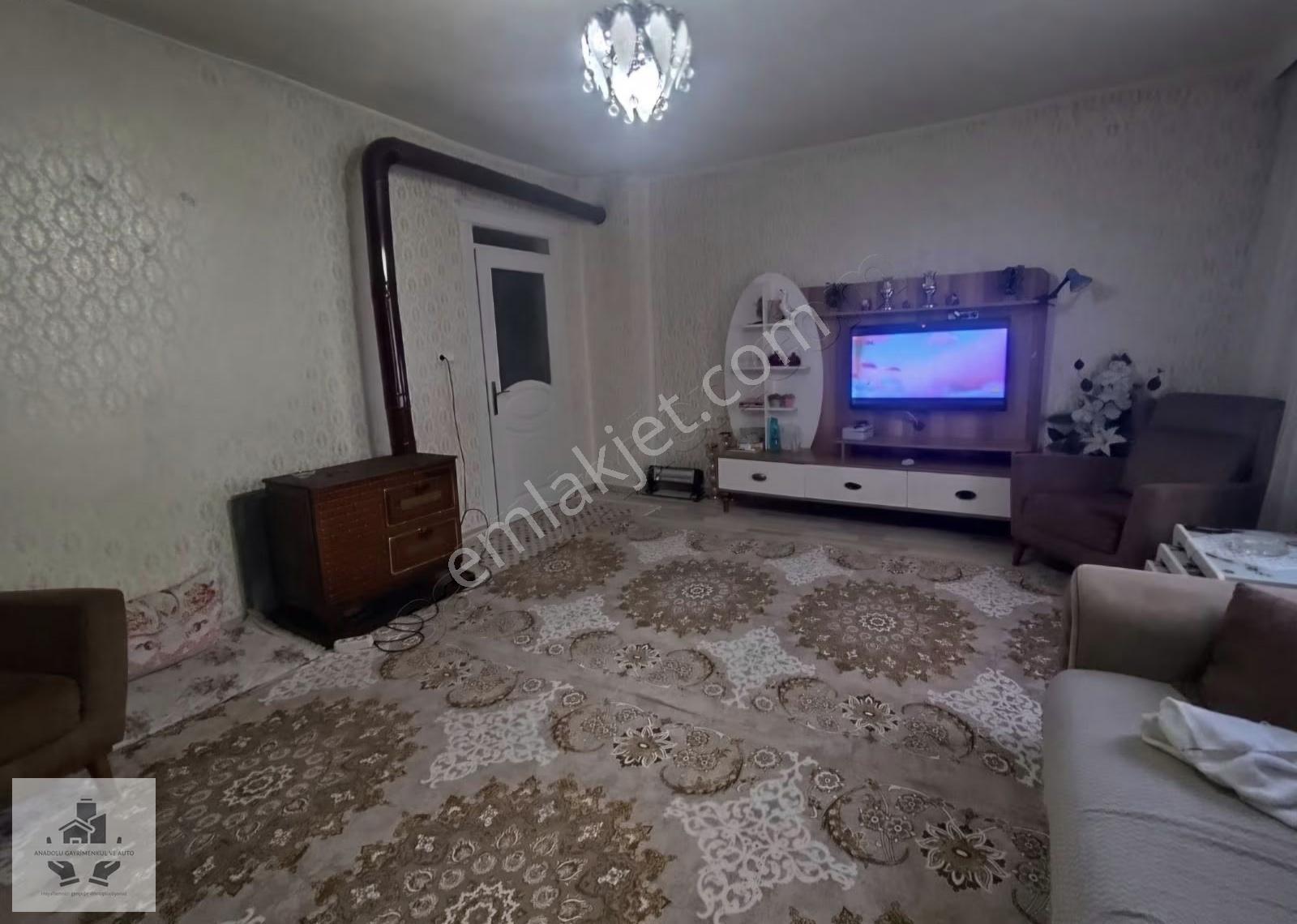 İstiklal Mah. Cadde Üzeri Düzl0kte Geniş 2 Katlı Müstakil Ev - Görsel 14