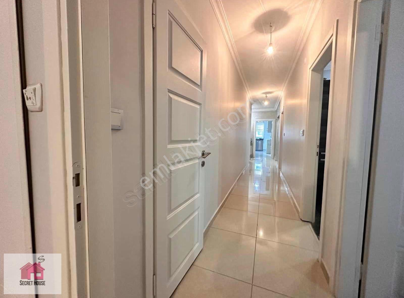 Secret House'dan İstasyona Yakın Konumda 3+1 Arakat - Görsel 2