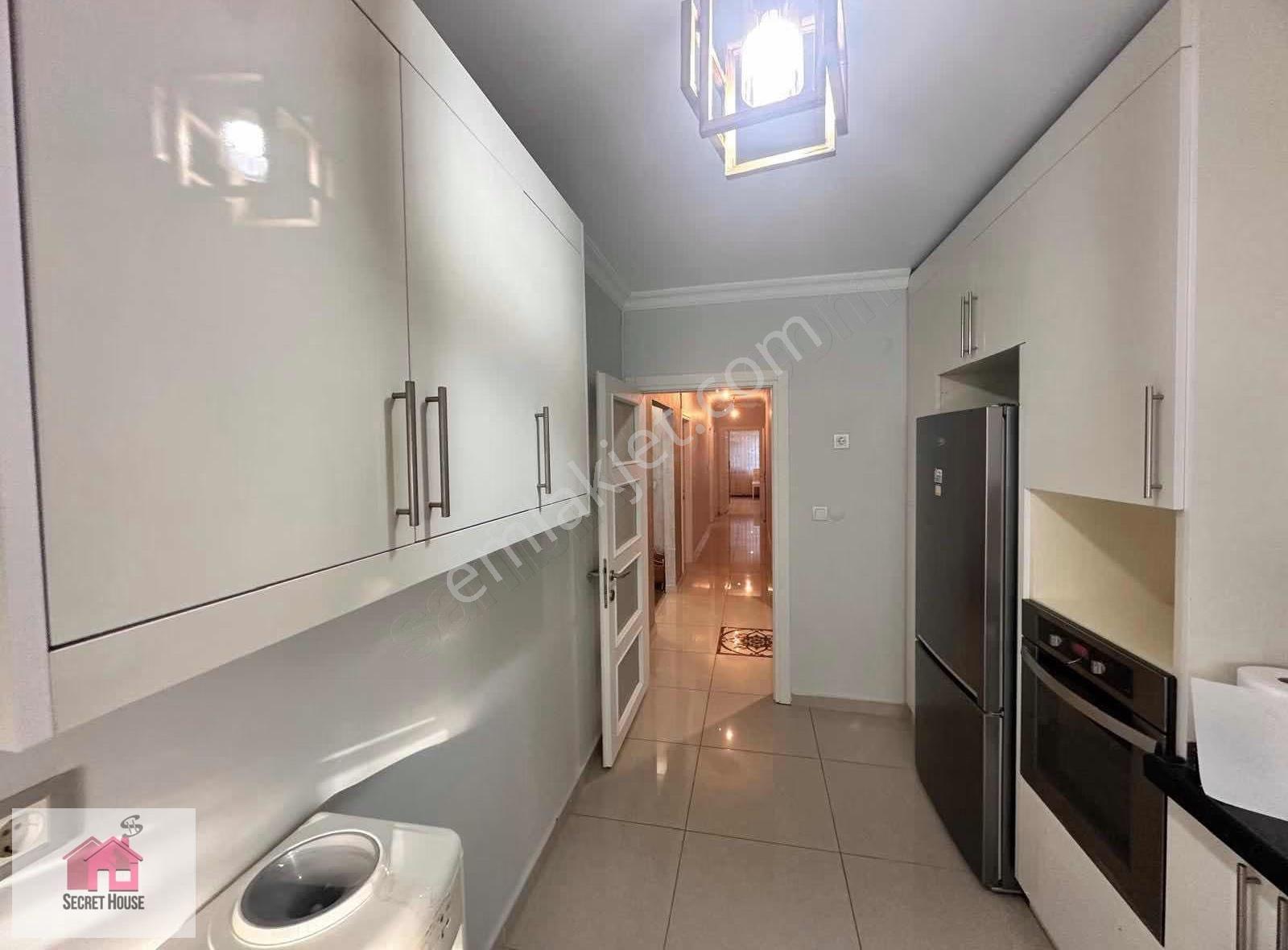 Secret House'dan İstasyona Yakın Konumda 3+1 Arakat - Görsel 14