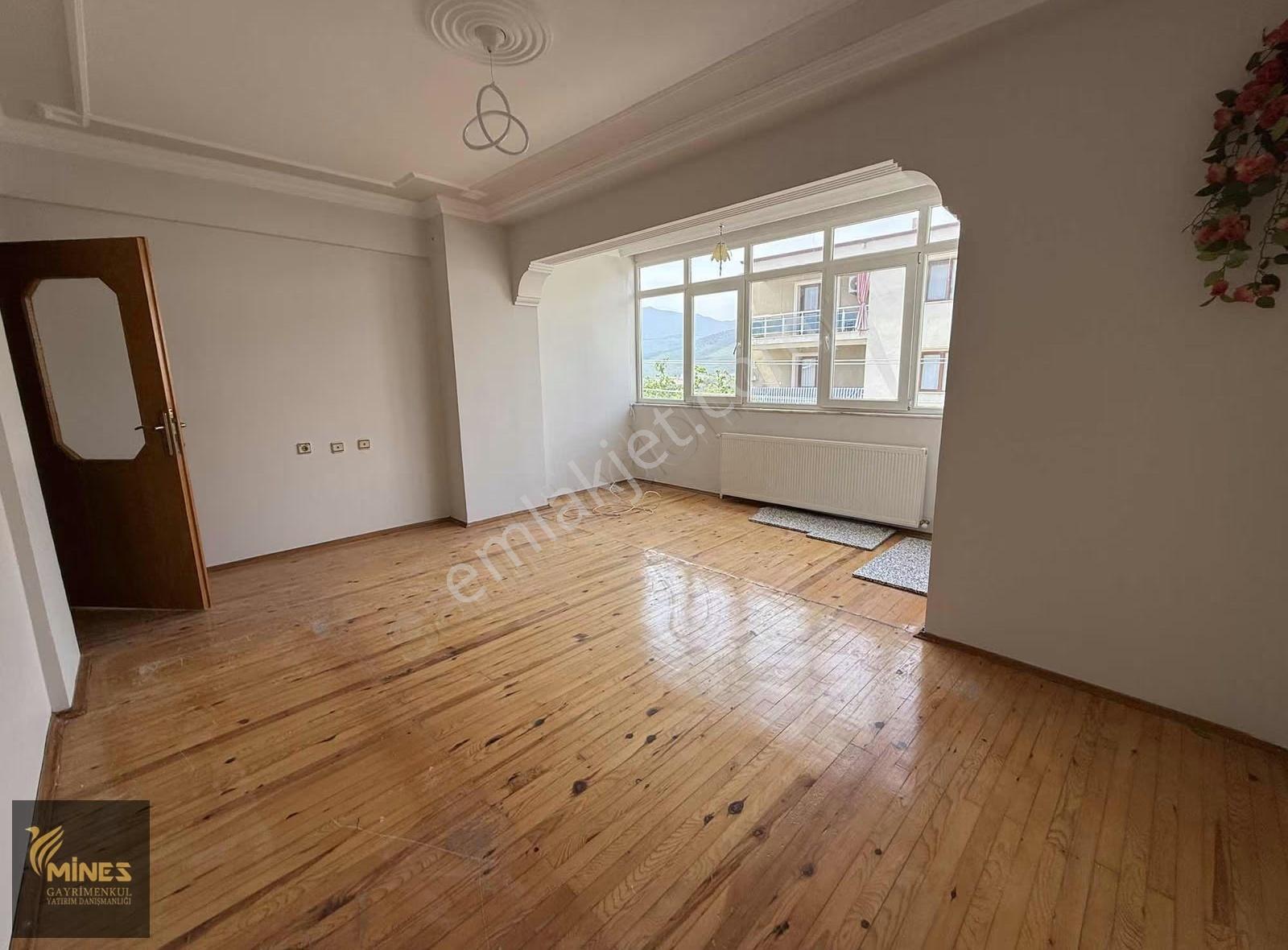Kemalpaşa Ulucak Şahin Tepesi'nde Geniş 3+1 Kiralık Daire - Görsel 5