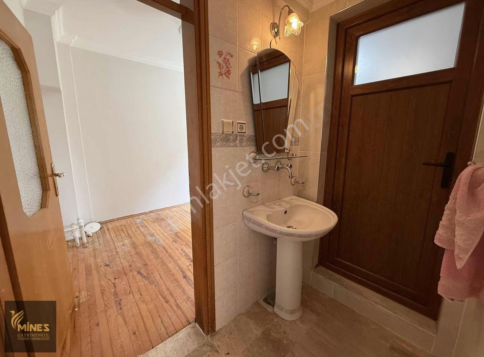 Kemalpaşa Ulucak Şahin Tepesi'nde Geniş 3+1 Kiralık Daire - Görsel 20