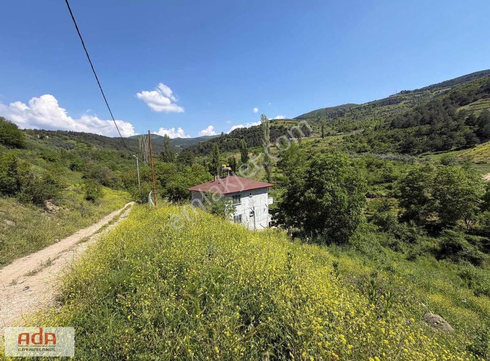 Geyve Umurbey Mahallesinde Doğayla İç İçe 550 M² İmarlı Arsa - Görsel 12