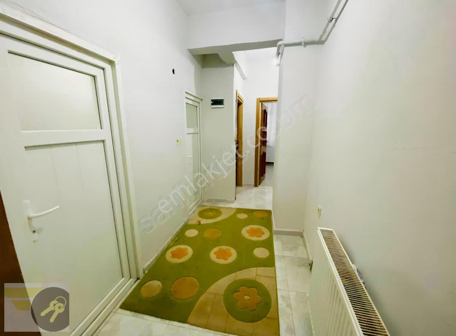 *of Gayrimenkul* Merkez'de 2.kat 2+1 80m2 Eşyalı Kiralık Daire - Görsel 6