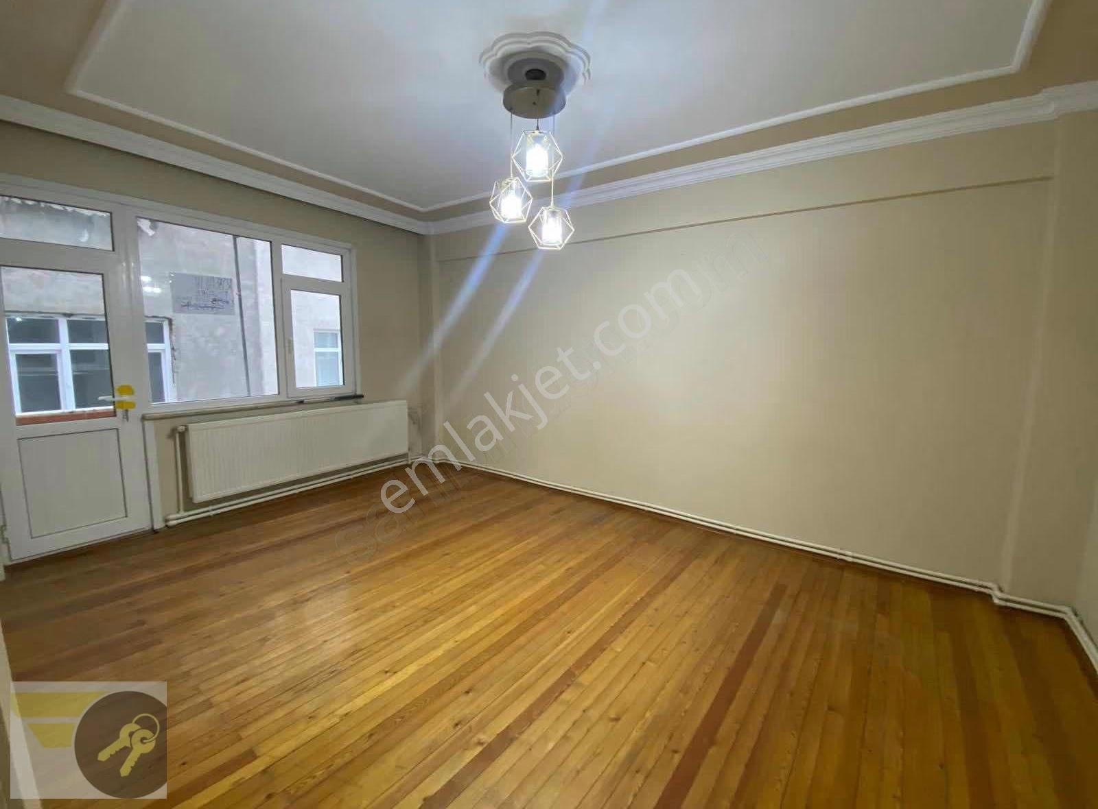 *of Gayrimenkul* Sahil Yolu Üstü 2.kat 2+1 100m2 Kiralık Daire - Görsel 15