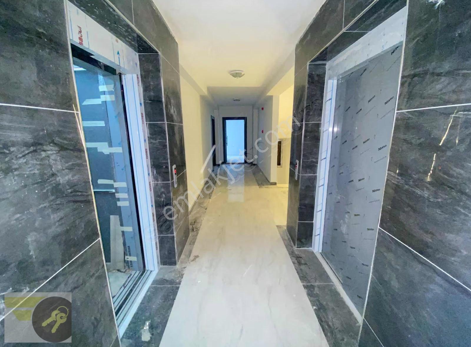 *of Gayrimenkul* Yaz Fırsatı Kısa Süreli 12.kat 160m2 3+1 Daire - Görsel 8