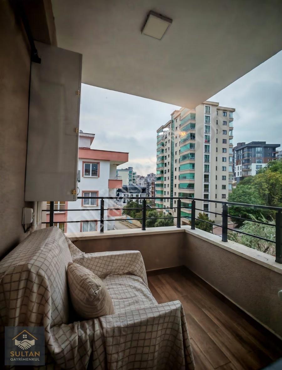 Tramvay Durağına Yakın Deniz Mazaralı Eşyalı Kiralık 1+1 Daire - Görsel 17