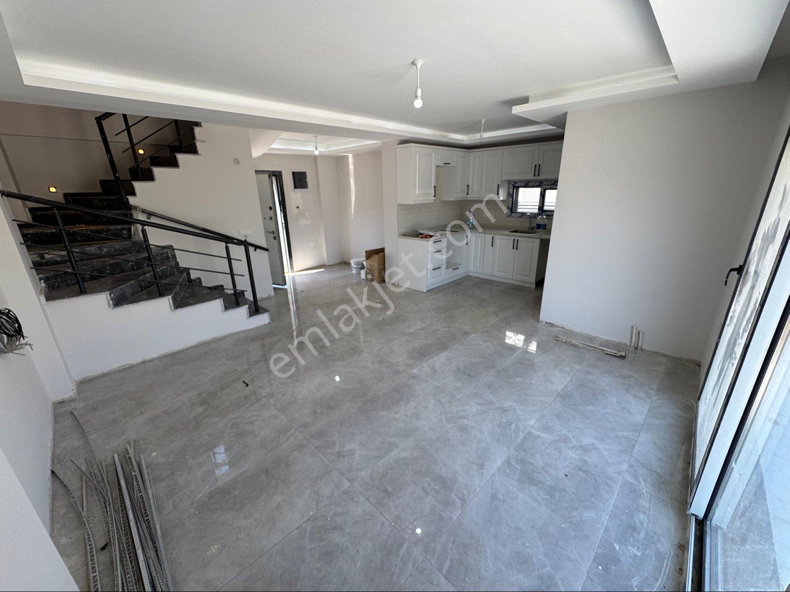 Seferihisar Doğanbey De Satılık 260 M2 İçinde 2+1 Müstakil Villa - Görsel 16
