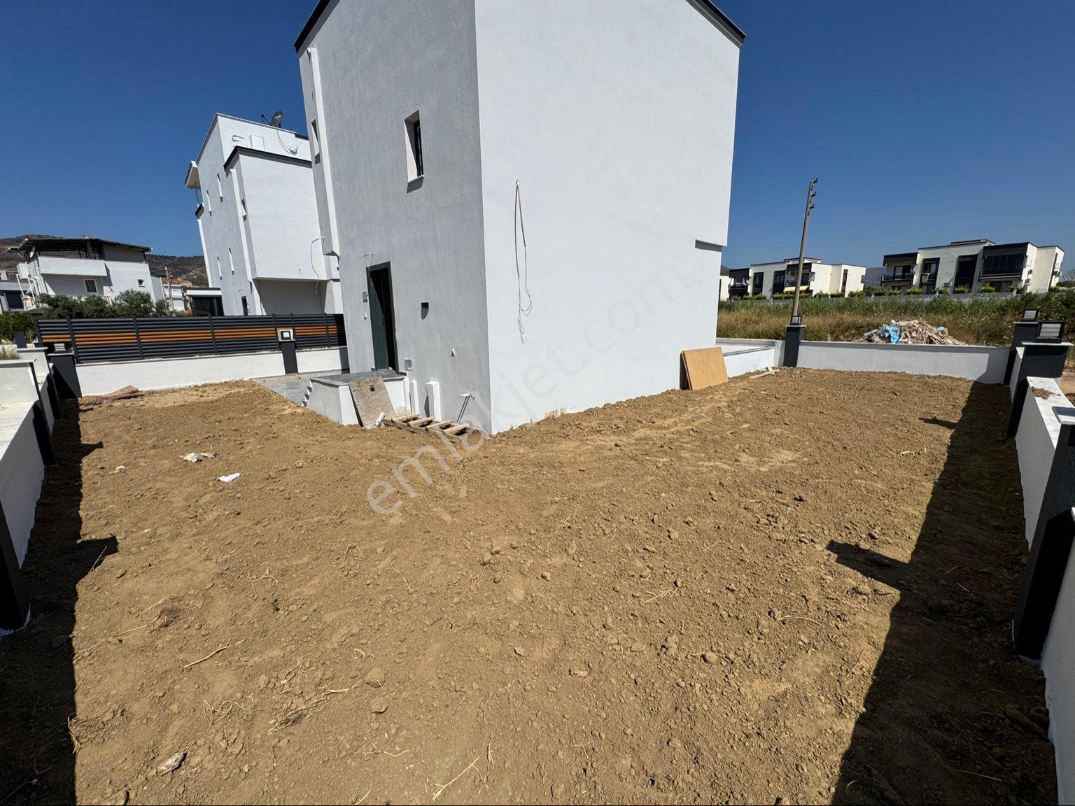 Seferihisar Doğanbey De Satılık 260 M2 İçinde 2+1 Müstakil Villa - Görsel 13