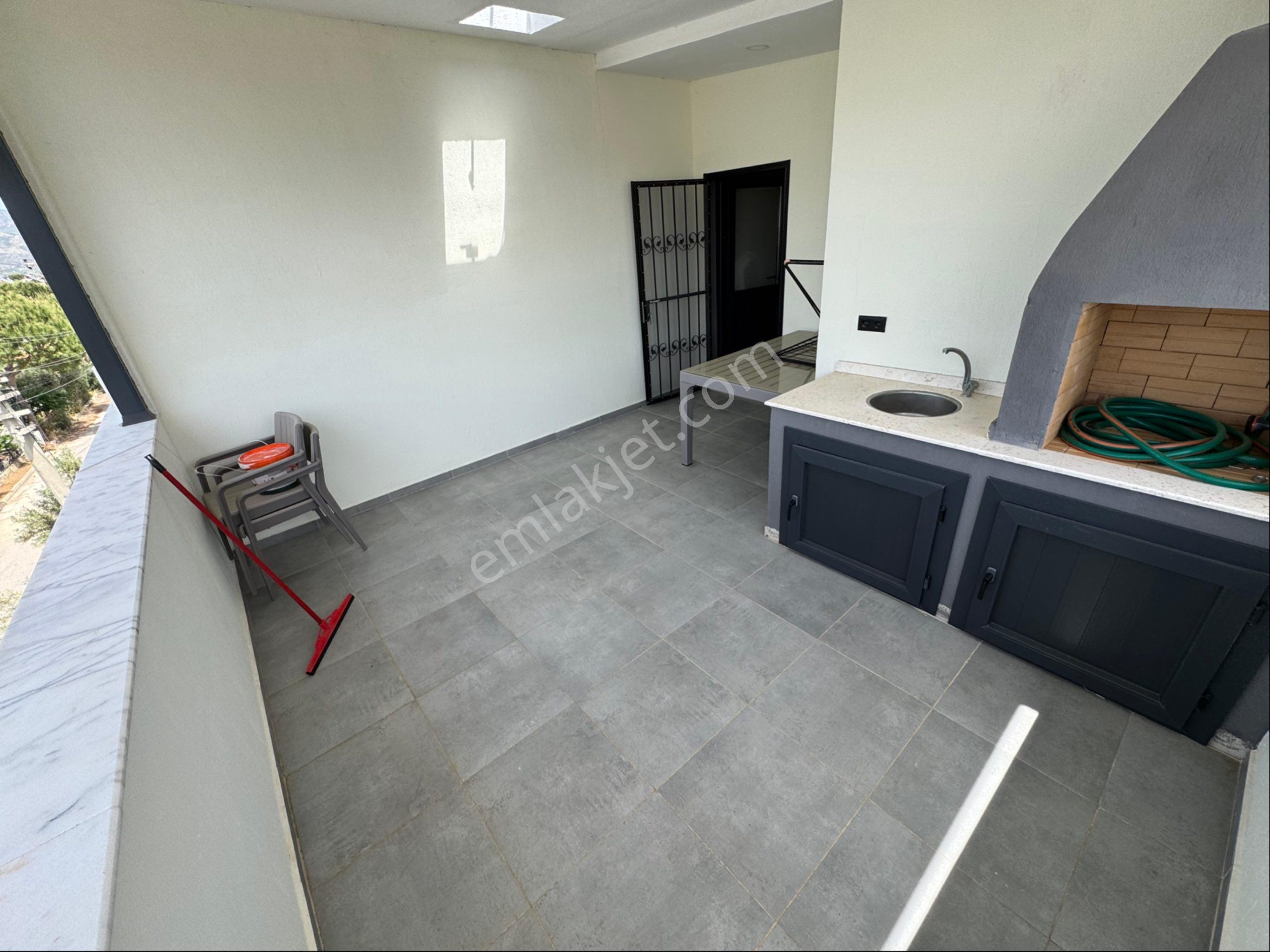 Seferihisar Doğanbey De Satılık 3+1 Yazlık Eşyalı Villa - Görsel 7
