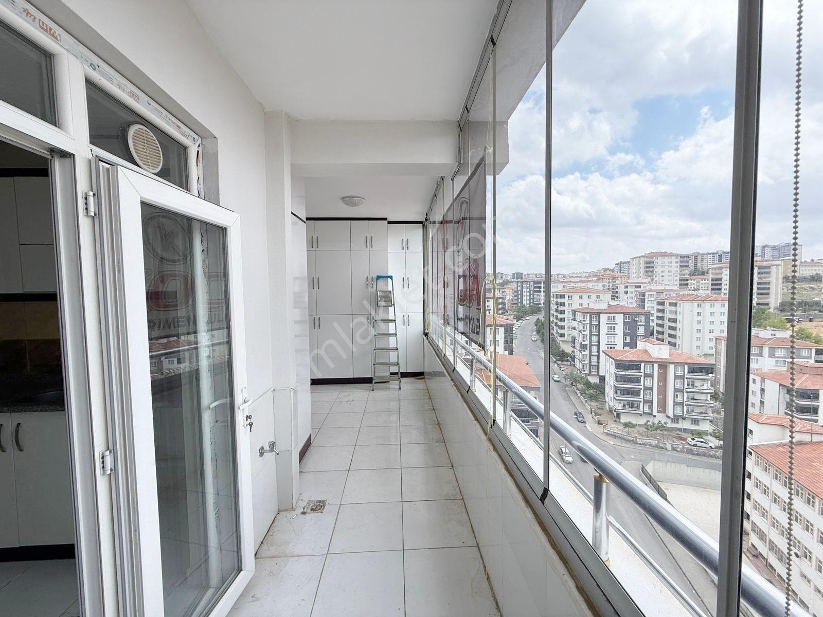 Beykent'te Şehir Manzaralı Eşsiz Cepheye Sahip Uygun Fiyatlı 2+1 - Görsel 4