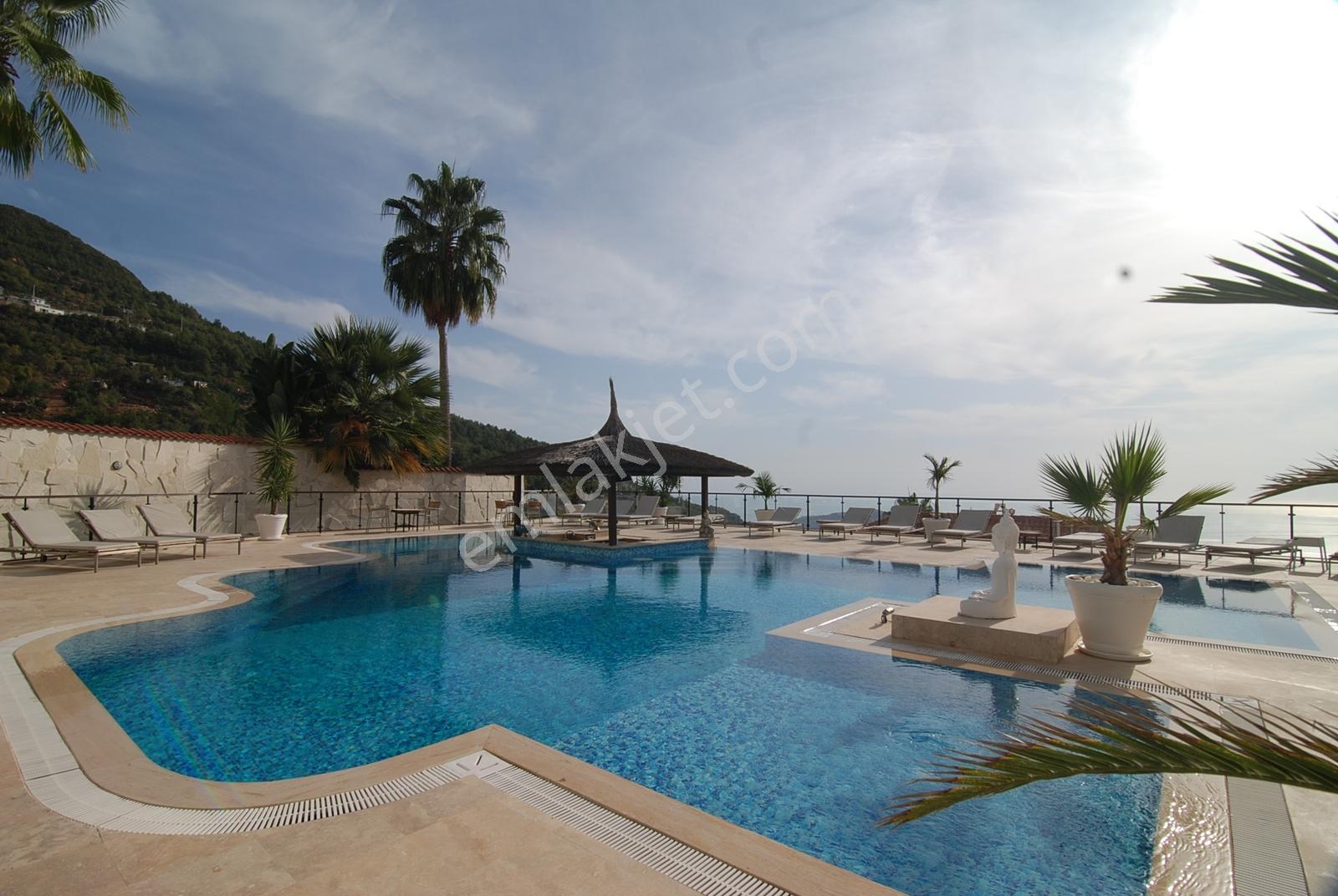 Tepe Mah Oasis Sky Club' Ta Satılık Özel Yüzme Havuzlu - Görsel 15