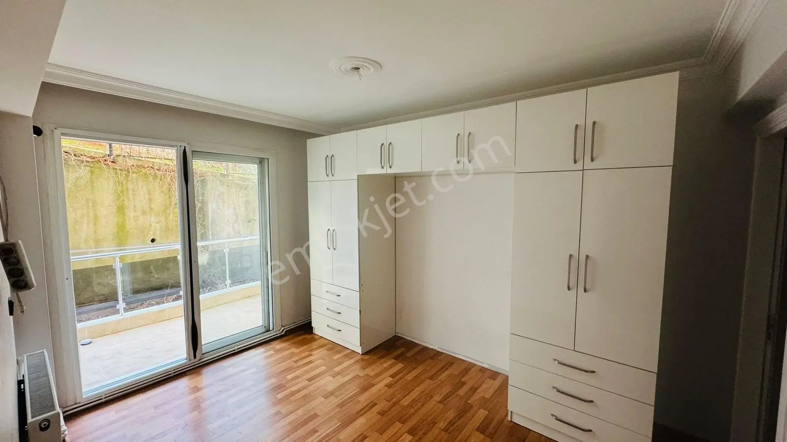 Sevgi Mah Site İçerisinde Doğalgazlı Asansörlü Satılık 3+1 Daire - Görsel 4