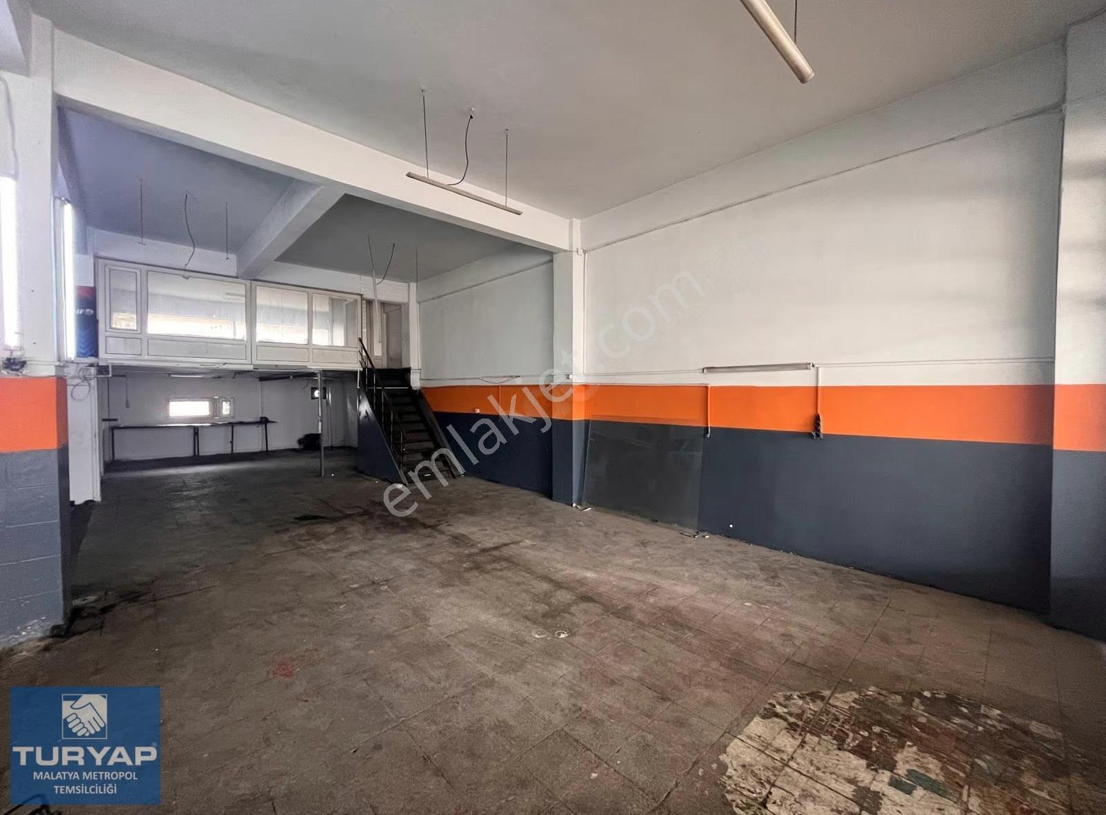 Turyap Metropol'den Yeşiltepe Yoluna Cepheli Kiralık Dükkan - Görsel 11