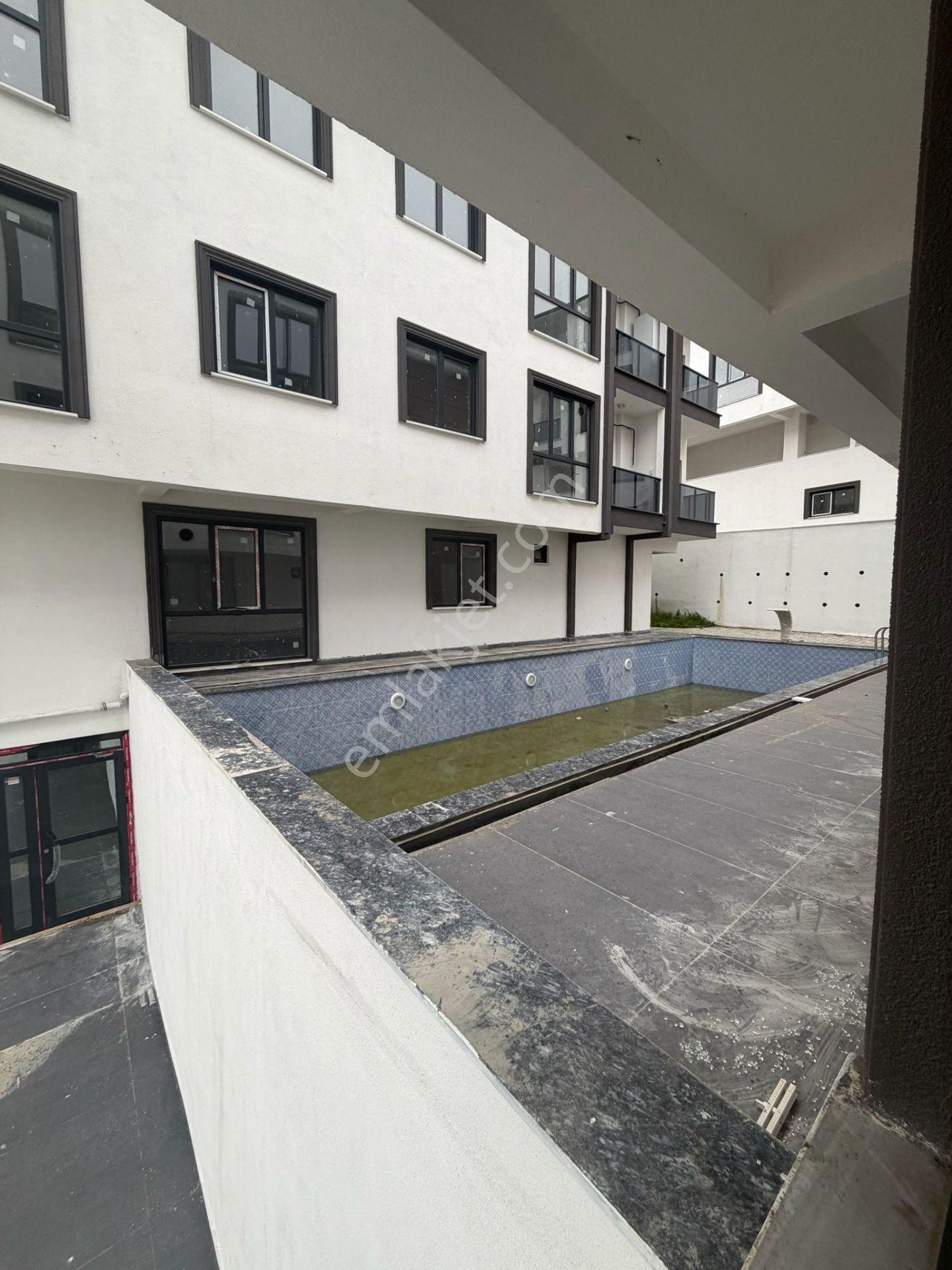 Tekirdağ Barbaros’ta Havuzlu Site İçinde Satılık 1+1 Lüks Daire | Otoparklı | Yatırımlık & Yazlık - Görsel 6