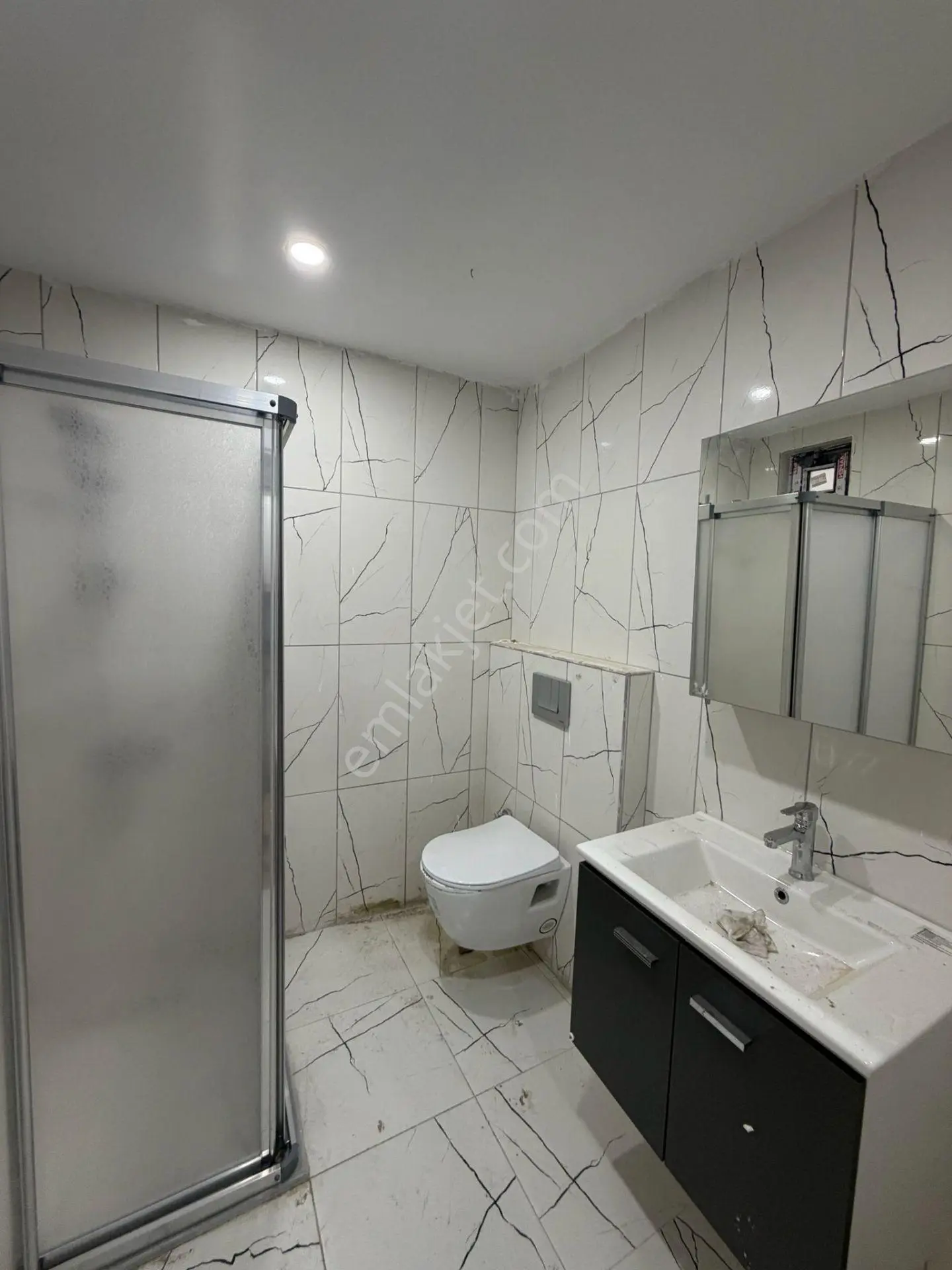 Tekirdağ Barbaros’ta Havuzlu Site İçinde Satılık 1+1 Lüks Daire | Otoparklı | Yatırımlık & Yazlık - Görsel 3