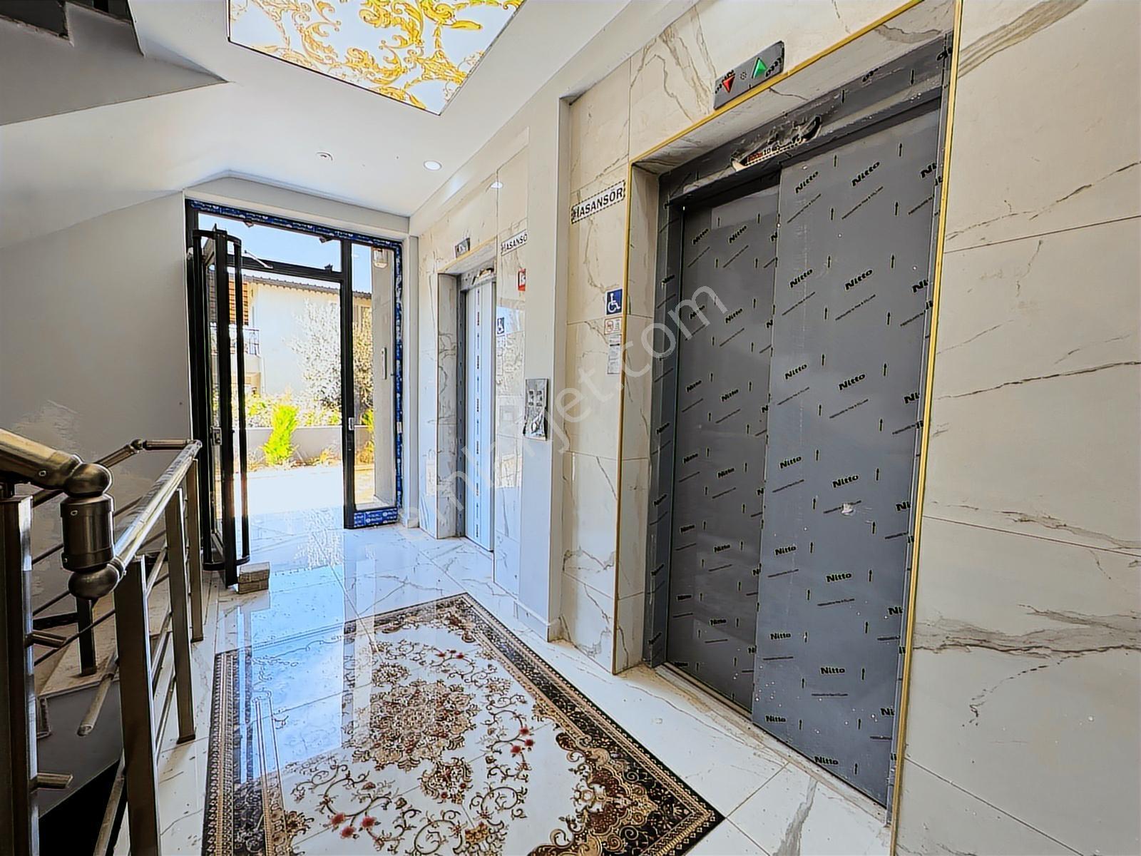 Altıntaş'da Araç Takaslı Havalimanı Yanı Sıfır Havuzlu 2+1 Daire - Görsel 29