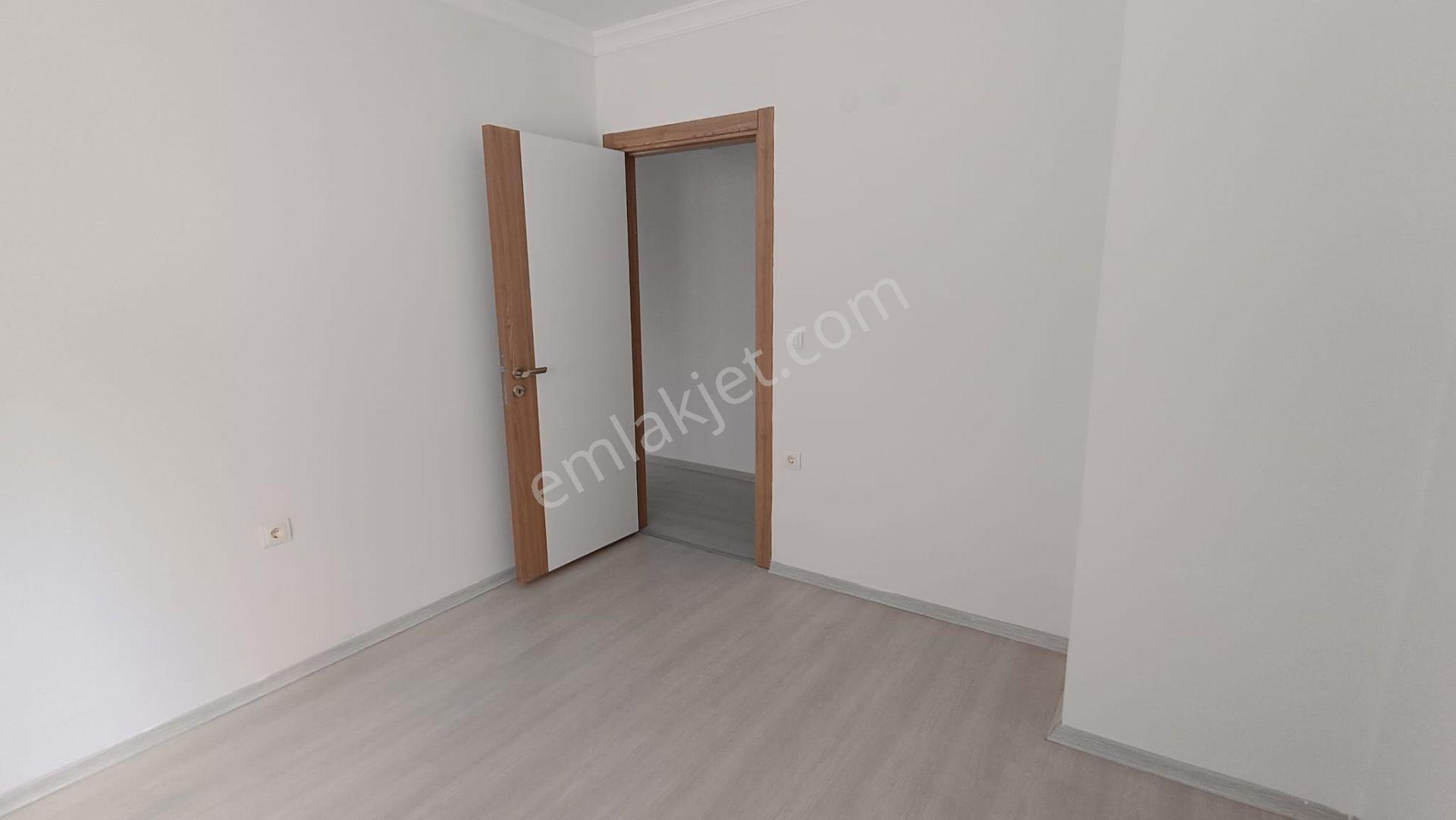 İzban Pancar'a 100 Mt Mesafede Satılık 2+1 Kapalı Mutfak Daireler - Görsel 23