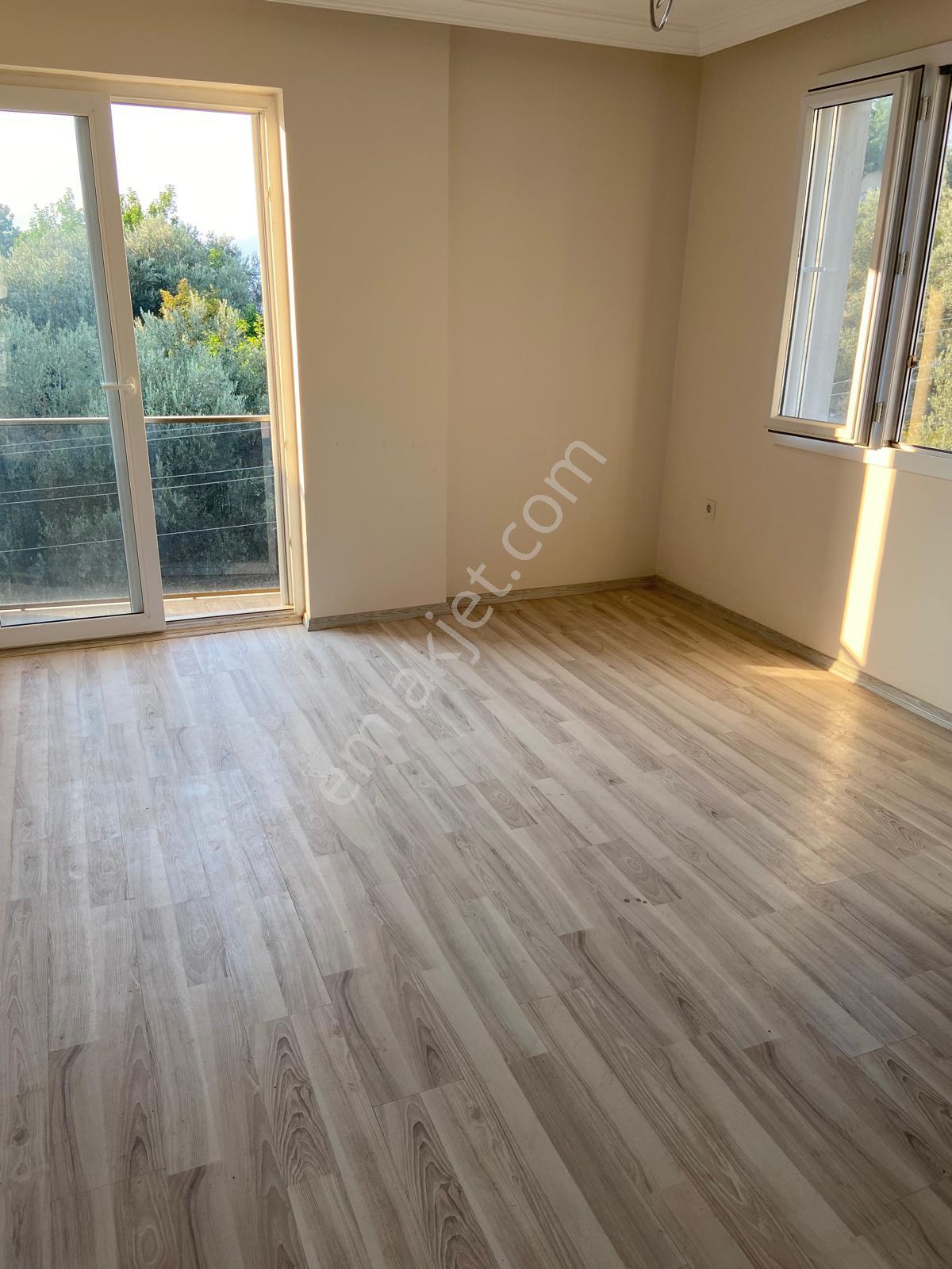 Stop'tan Taşyakada Kiralık 3+1 Yeni Daire - Görsel 3