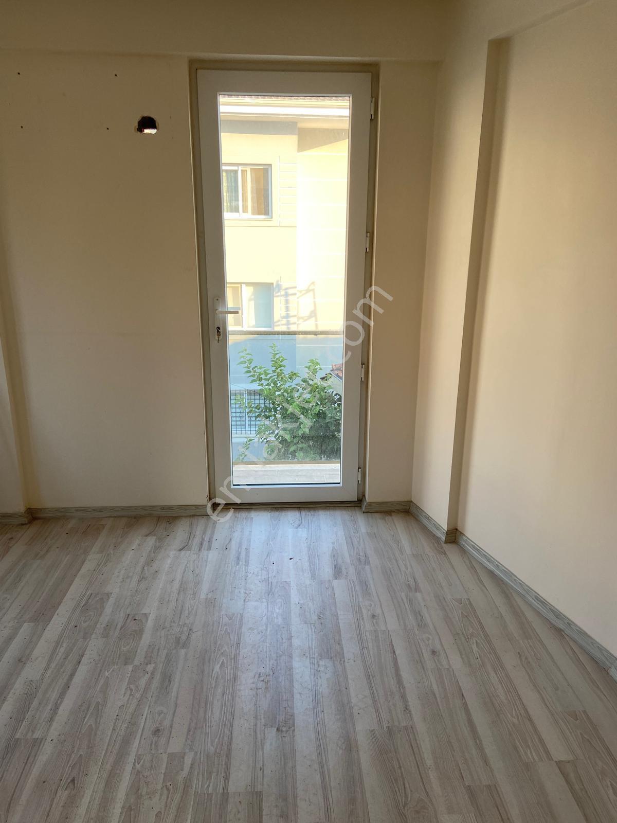 Stop'tan Taşyakada Kiralık 3+1 Yeni Daire - Görsel 15