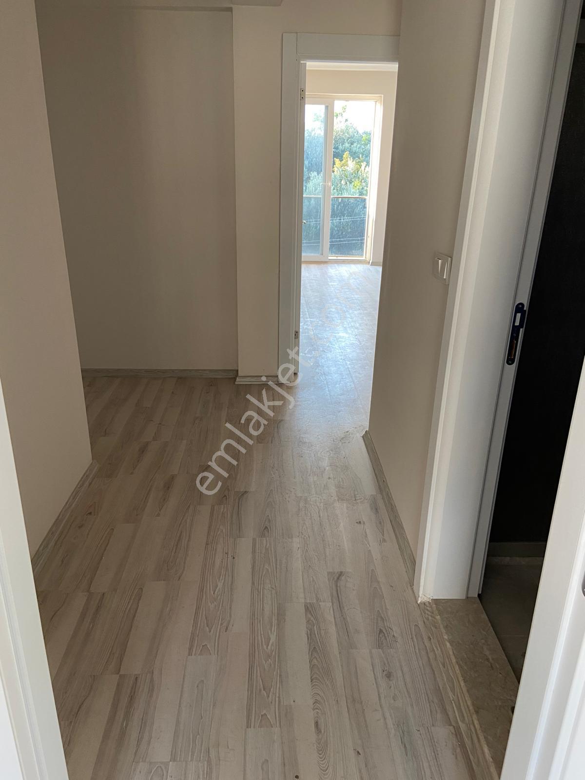 Stop'tan Taşyakada Kiralık 3+1 Yeni Daire - Görsel 2