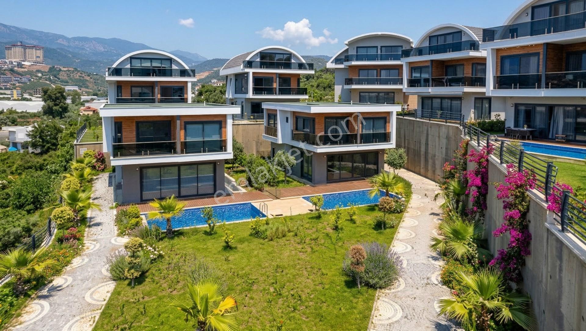 Alanya/kargıcak Lüks Modern 3+1 Özel Havuzlu Satılık Villa