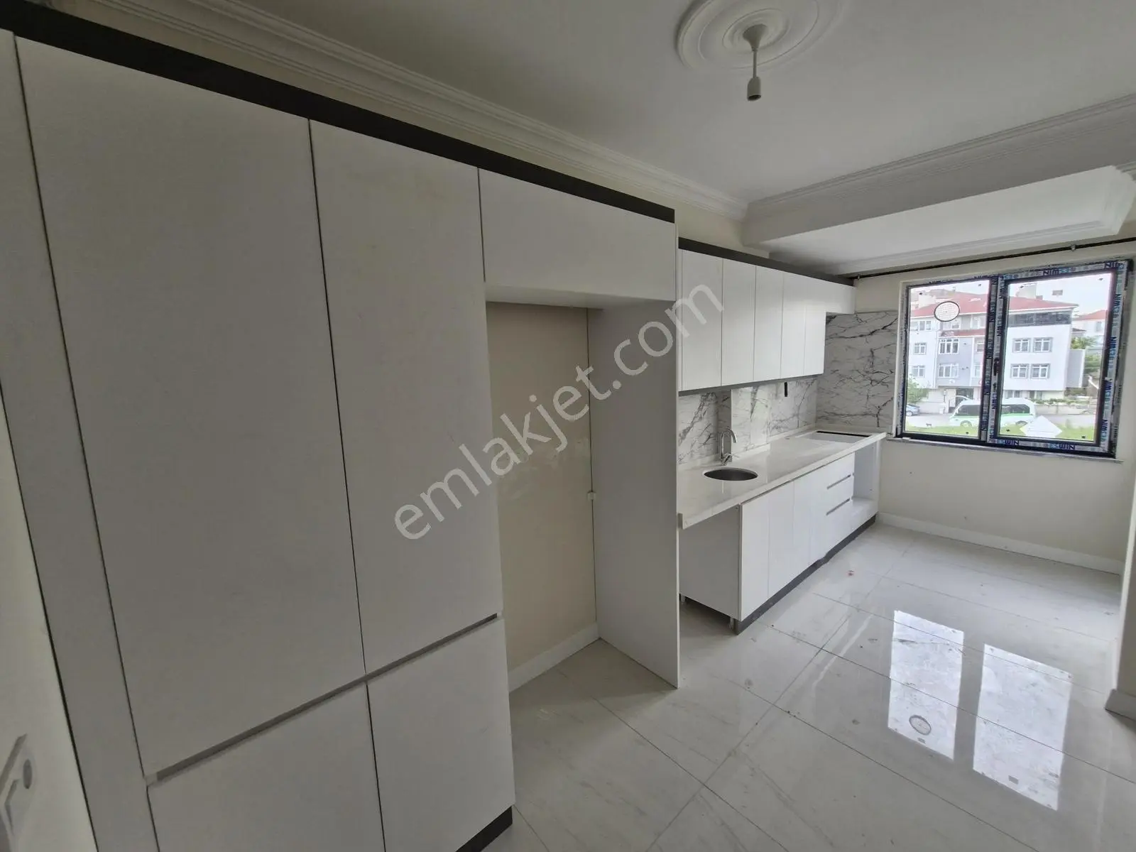 Ergene Marmaracık Mh. Site İçerisinde Kiralık 2+1 Daire - Görsel 5