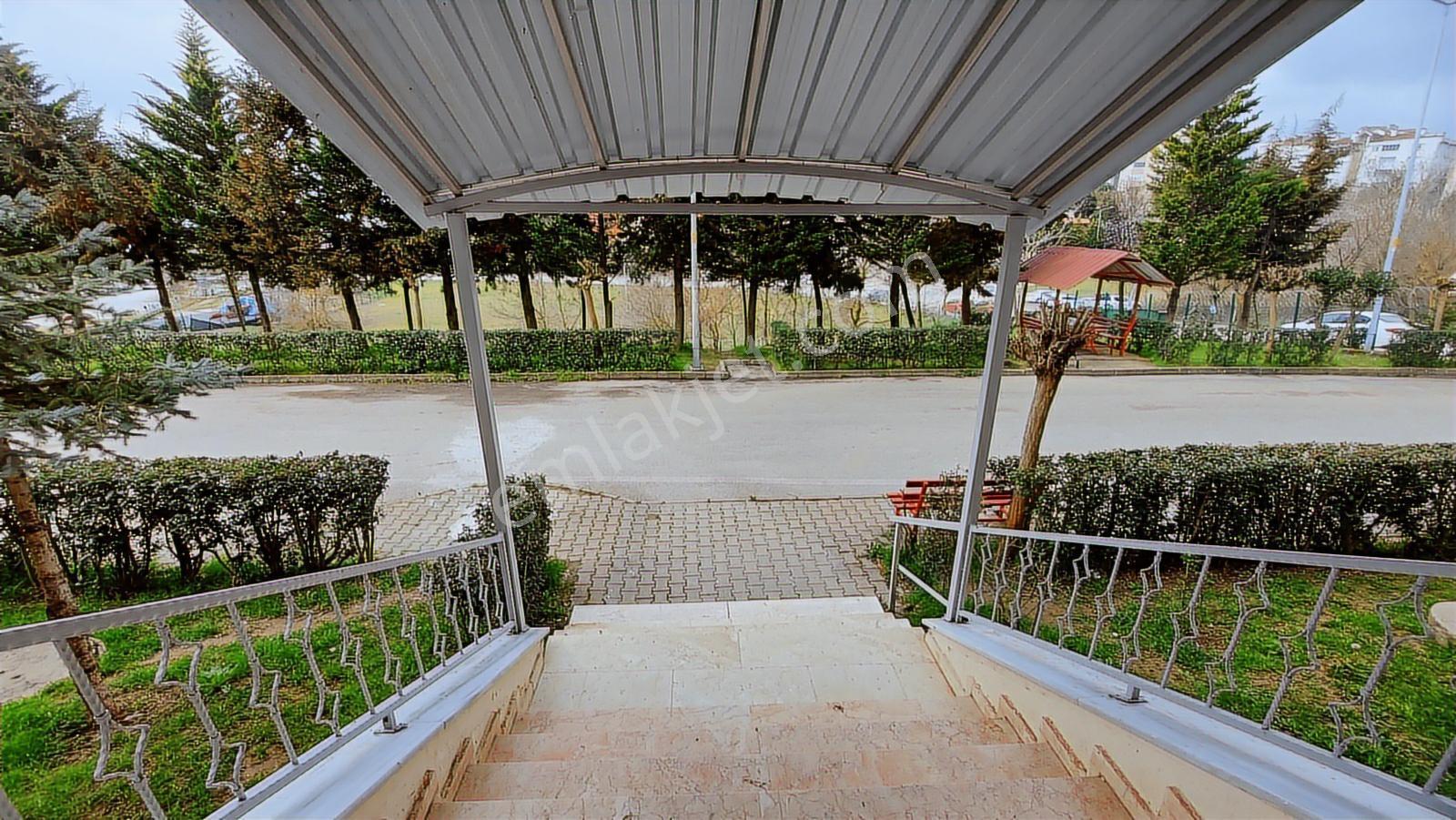 İlimtepe Doğasitesi Satılık 3+1 Bakımlı Ve Yapılı Geniş Daire - Görsel 22