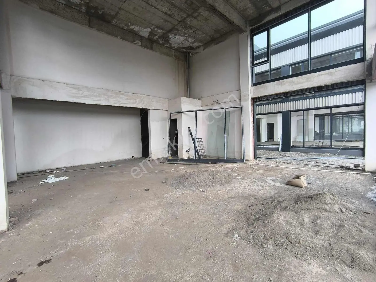 Şehir Hastanesi Civarı Yatırımlık Mağaza - Görsel 23