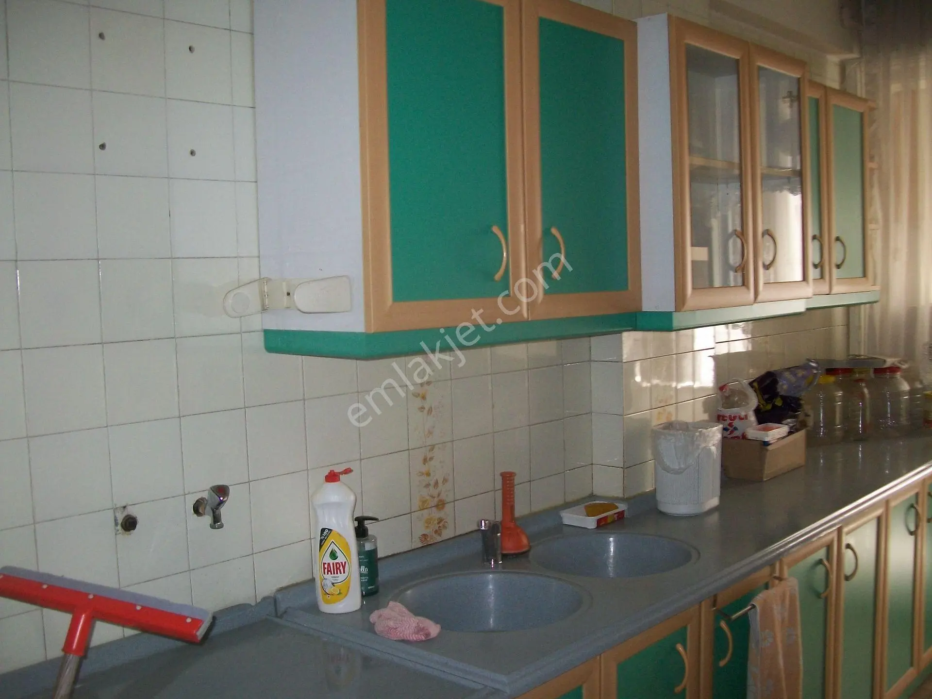 Hacı Mütahir Mahallesi Rasim Erel Cad.yıldızlı Apt.da 4+1 Bakımlı Daire - Görsel 2