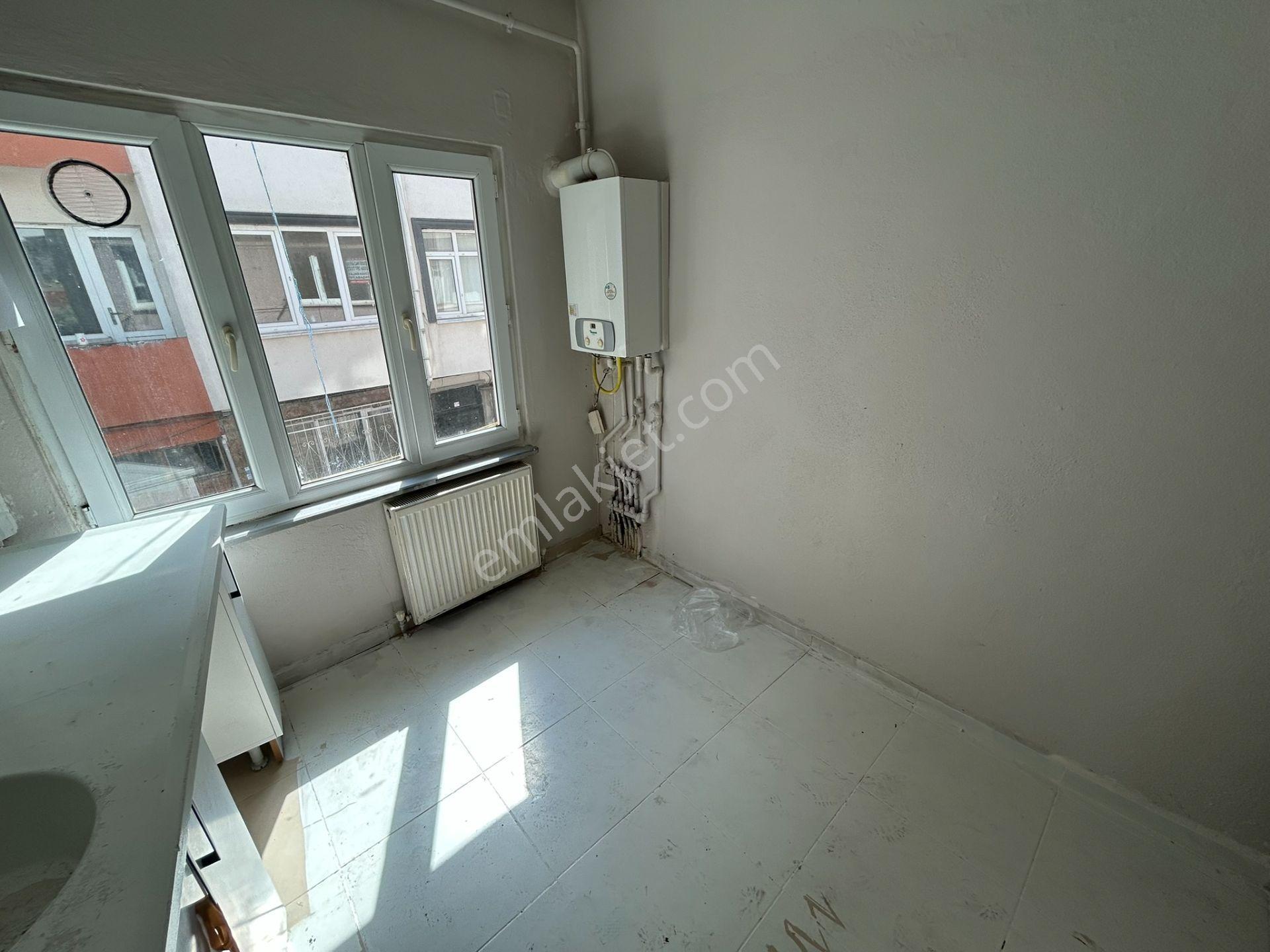 Bandırma Hacı Yusufta Çarşı Merkezine 5 Dk Yürüme Mesafesinde 2+1 Ara Kat Ve Giriş Kat Daireler - Görsel 10