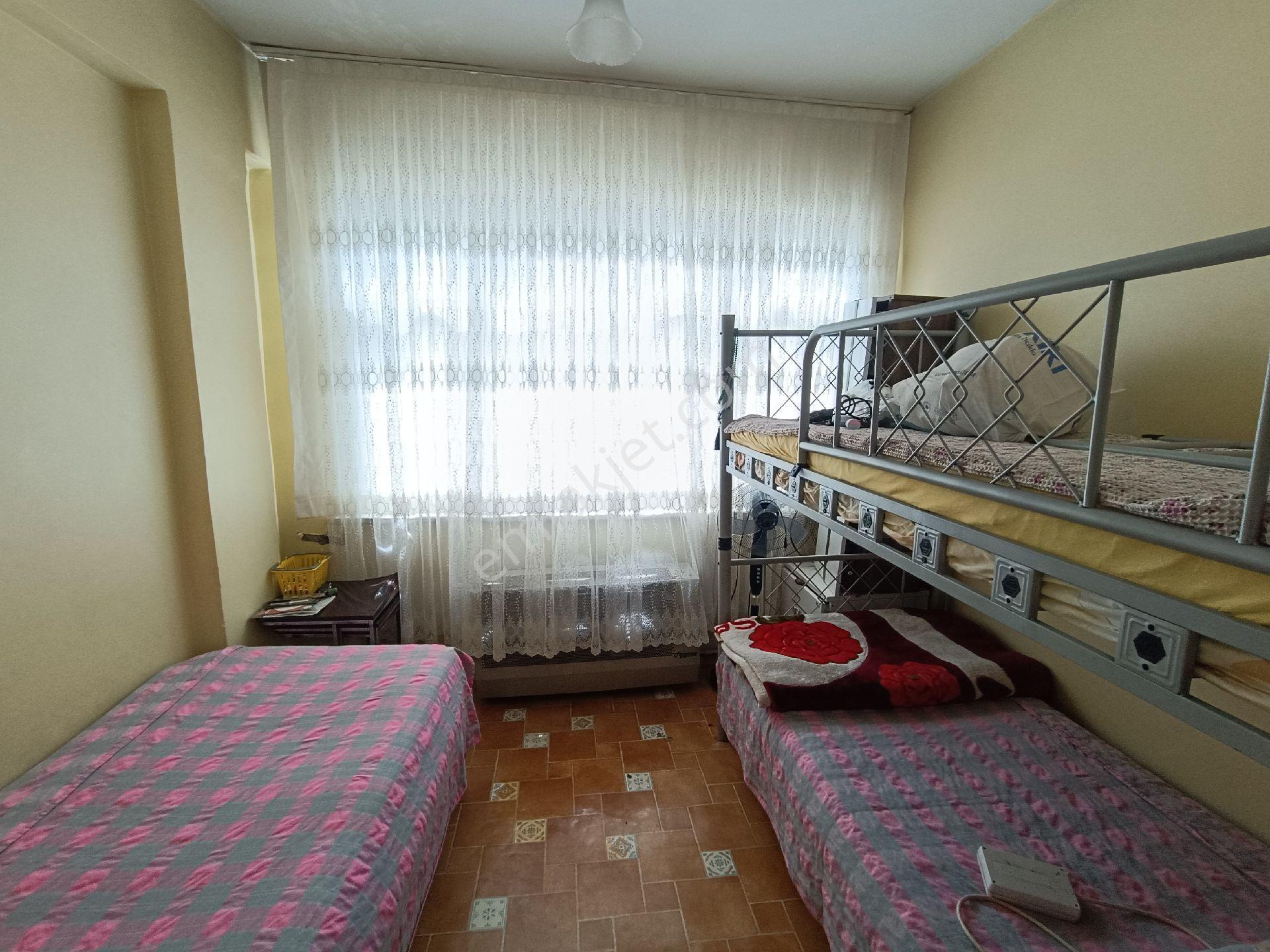 Muratpaşa'da Ulaşıma Yakın, Noter Sözleşmeli, Full Eşyalı 2+1 Arakat Daire - Görsel 3