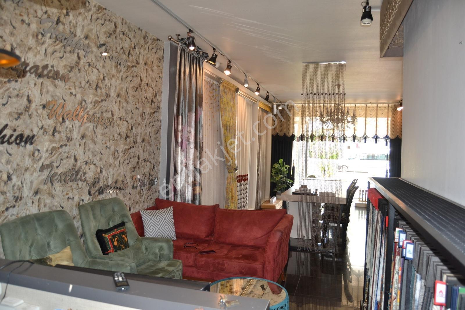 Perge Bulvarında Devren Kiralık 3 Katlı Perde Mağazası - Görsel 26