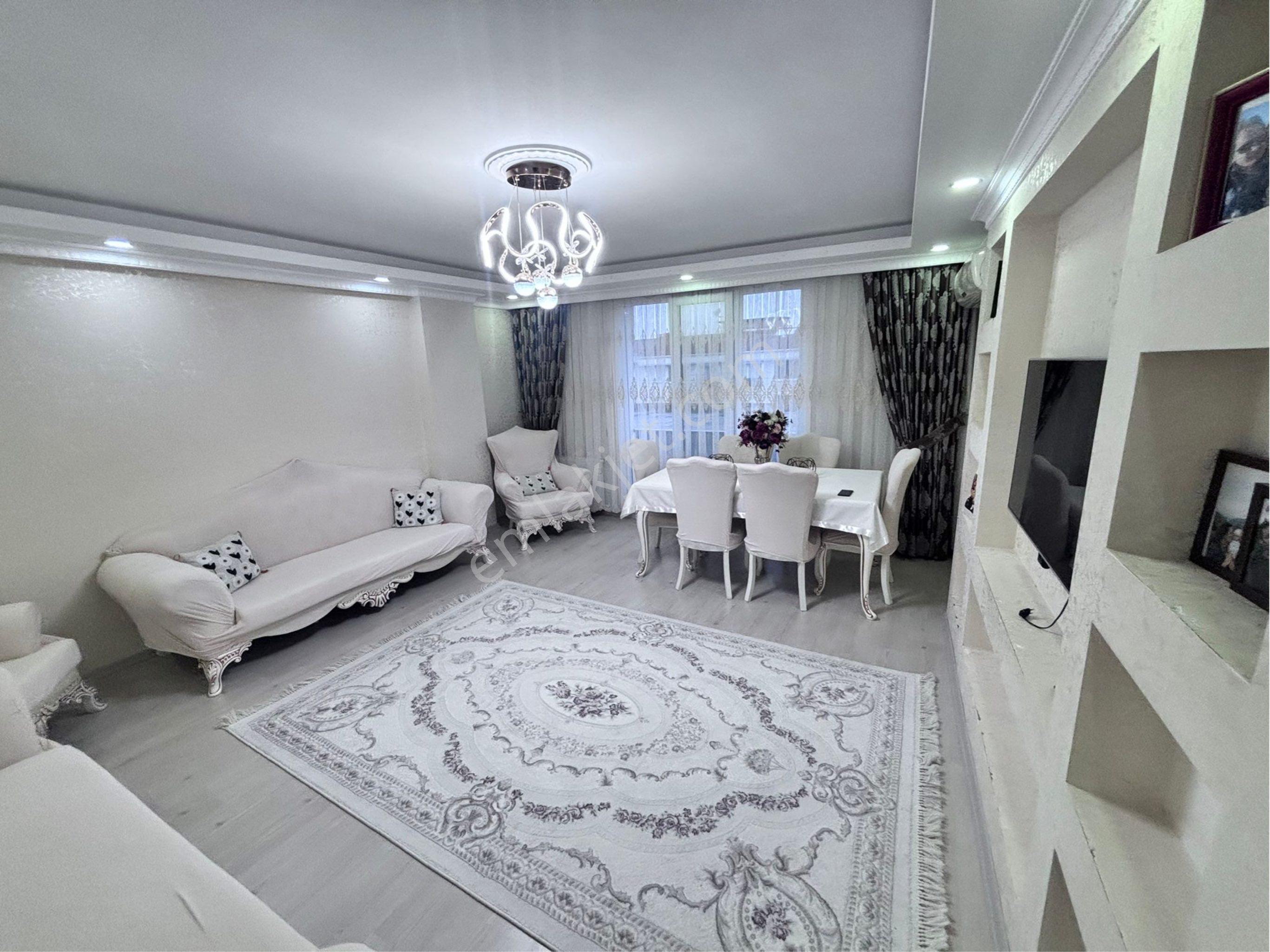 Bahçeşehir Mobilyacılar Çarşısı Karşısı Satılık Daire 3+1 130m2 Ebeveyin Banyolu - Görsel 6