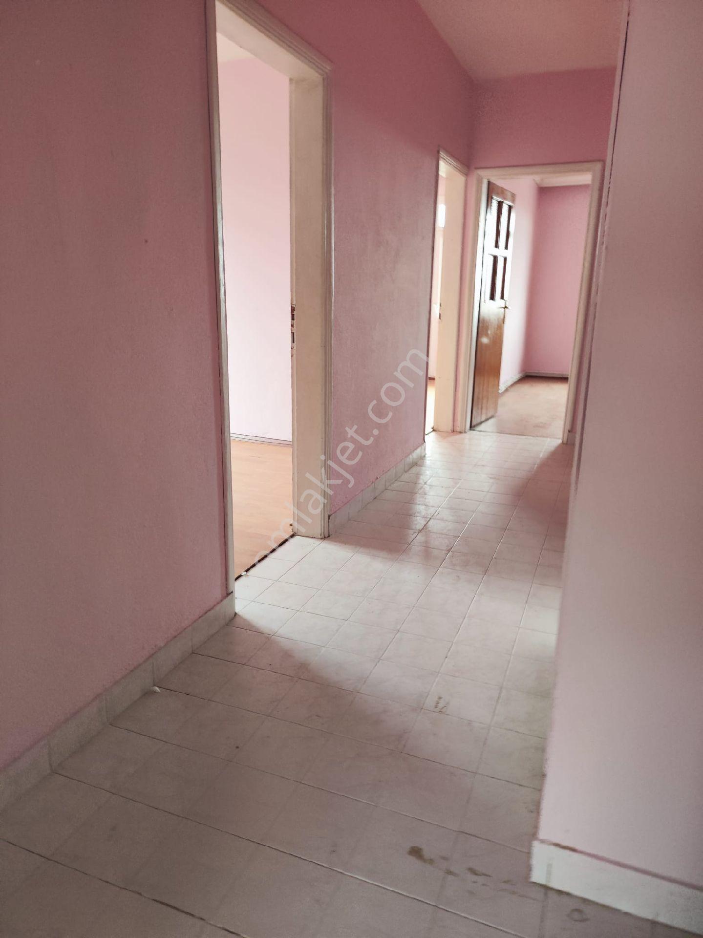 Sultanbeyli Abdurrahmangazi Mahallesi 1.kat 3+1 Metro Yürüme Mesafeli Kiralık Daire Ev - Görsel 23