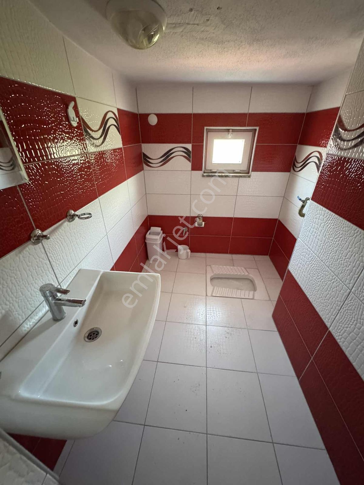 Kuzuluk'da Harika Konumda Kiralık 3+1 Daire - Görsel 10