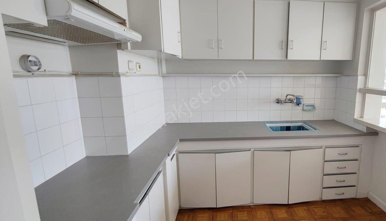 Remax Advantage Namazgah Cadde Üzerinde Satılık Fırsat 2+1 Daire - Görsel 16