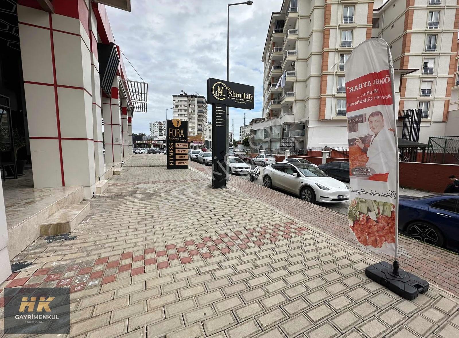 Uluç Mah. Mega Sitesi'nde 3 Katlı, 155m² Satılık Dükkan - Görsel 17