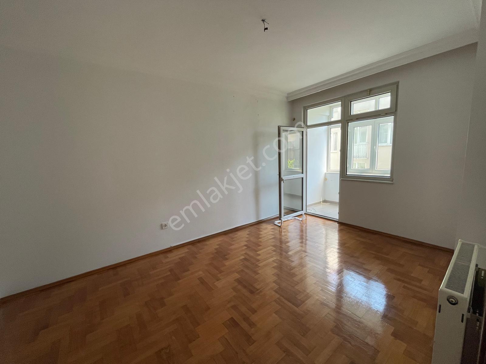 Nişantaşı Teşvikiye Mahallesi'nde Genç Binada 4+1 Kiralık Daire - Görsel 8