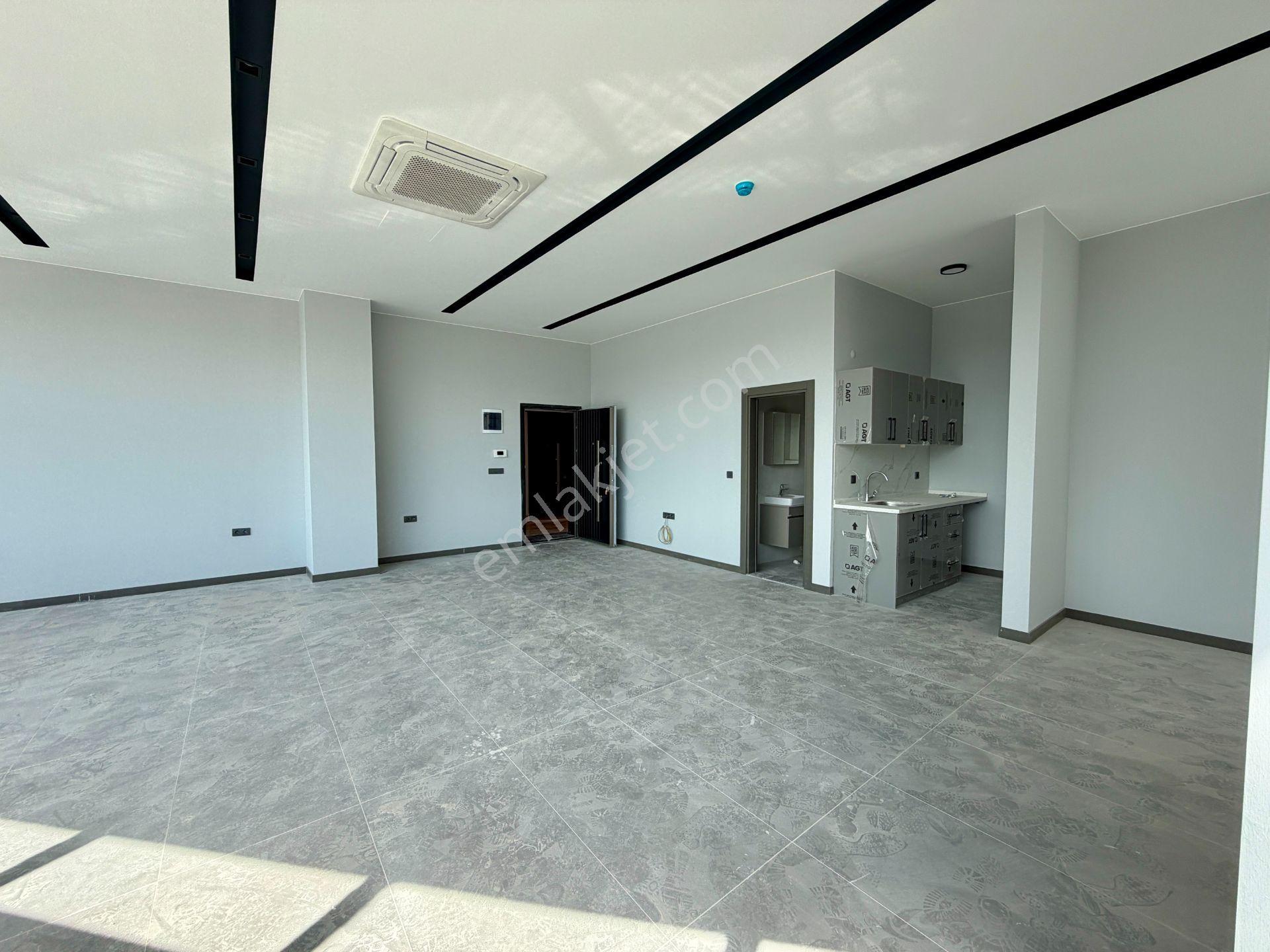 Kuşadası Merkez Ana Cadde Üzerınde 57 M² Kıralık Ofıs - Görsel 7